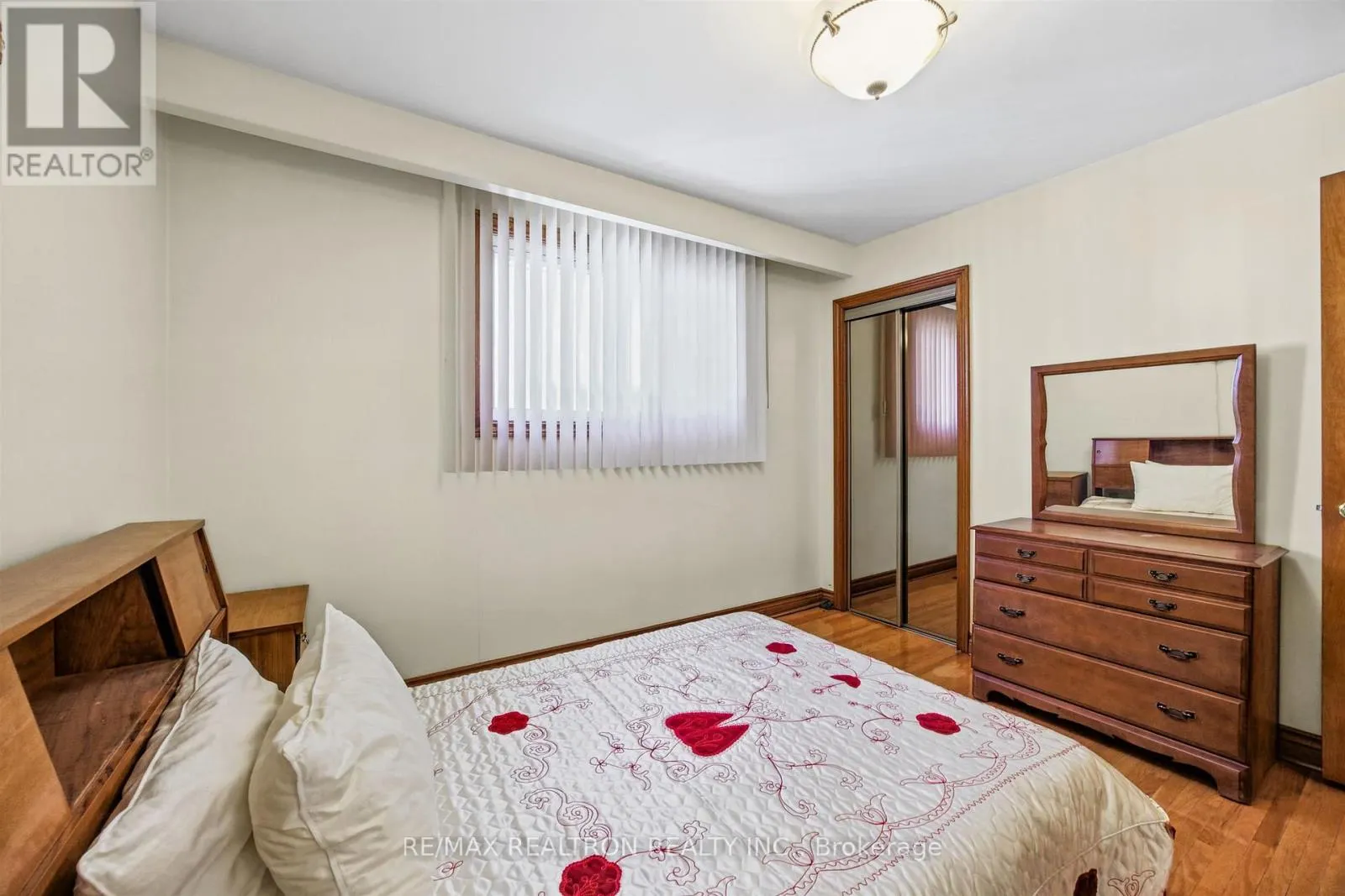 163 OLD SHEPPARD AVENUE