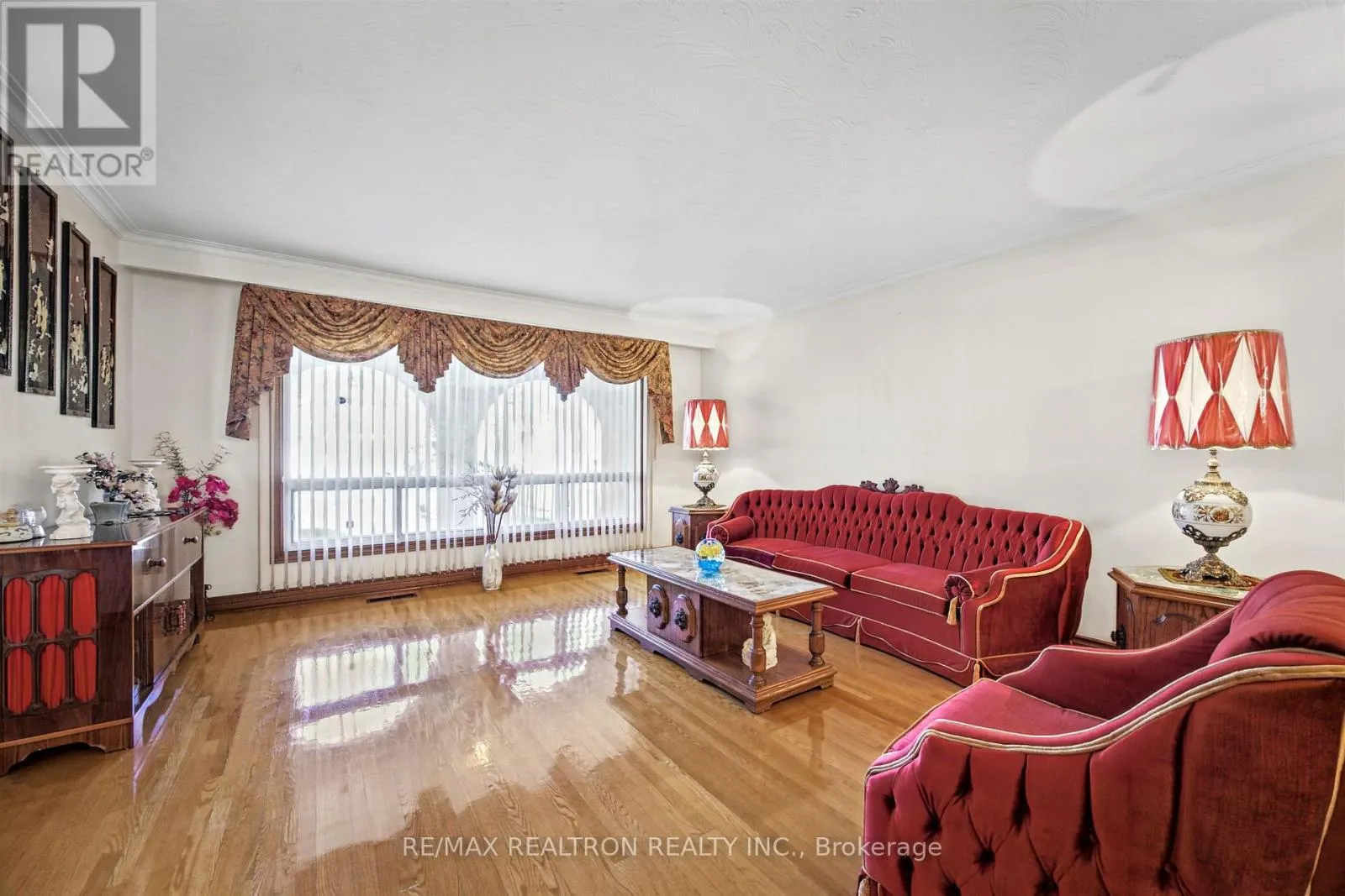 163 OLD SHEPPARD AVENUE