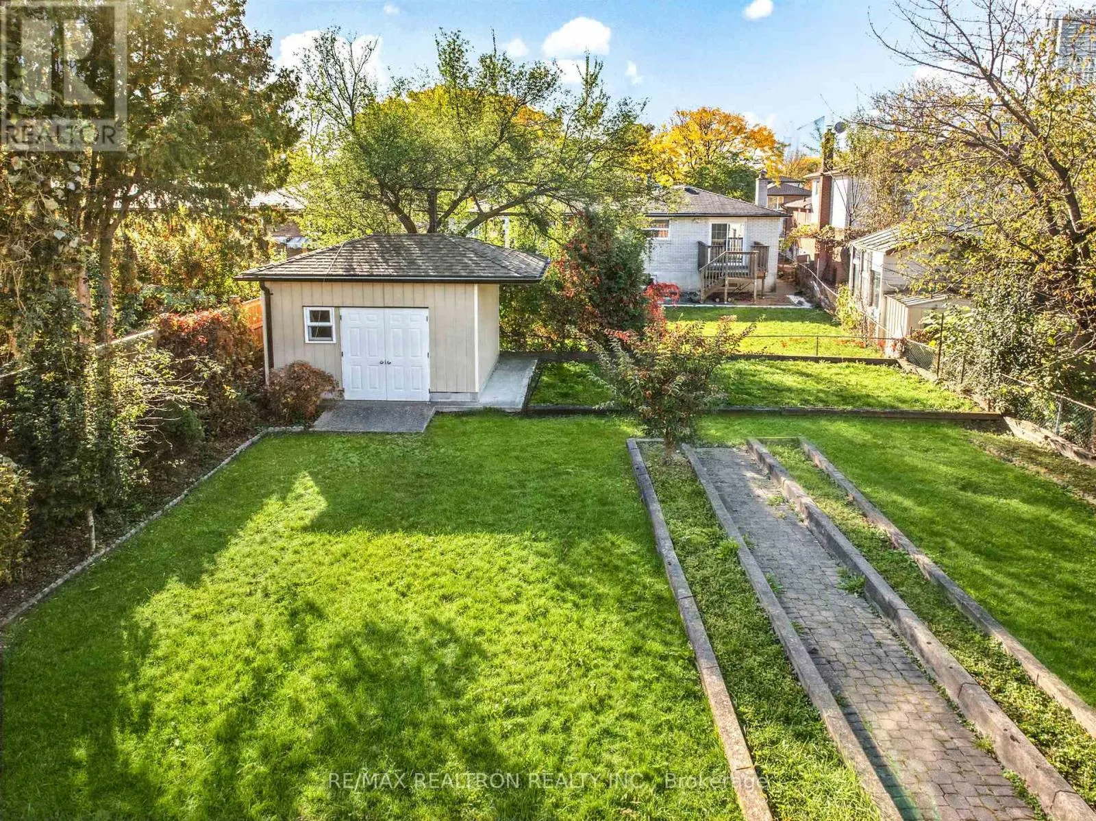 163 OLD SHEPPARD AVENUE