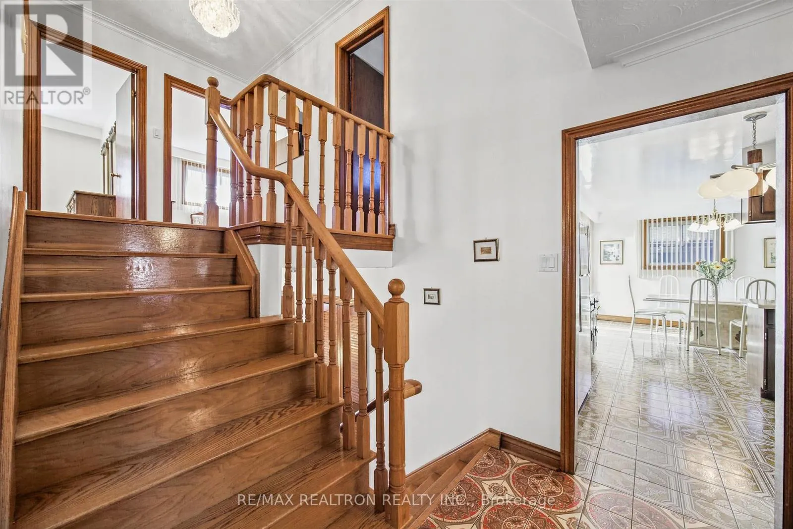 163 OLD SHEPPARD AVENUE