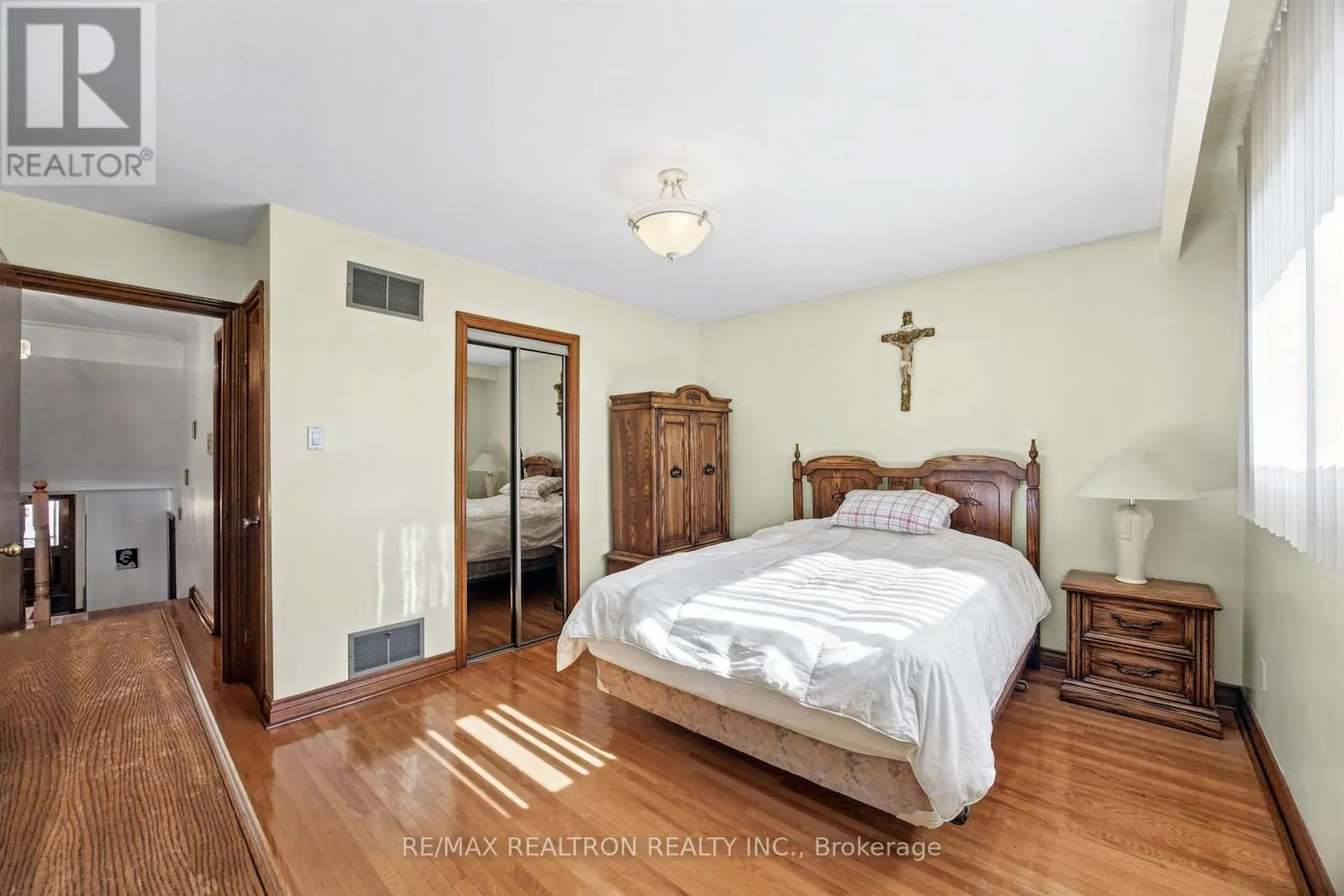 163 OLD SHEPPARD AVENUE