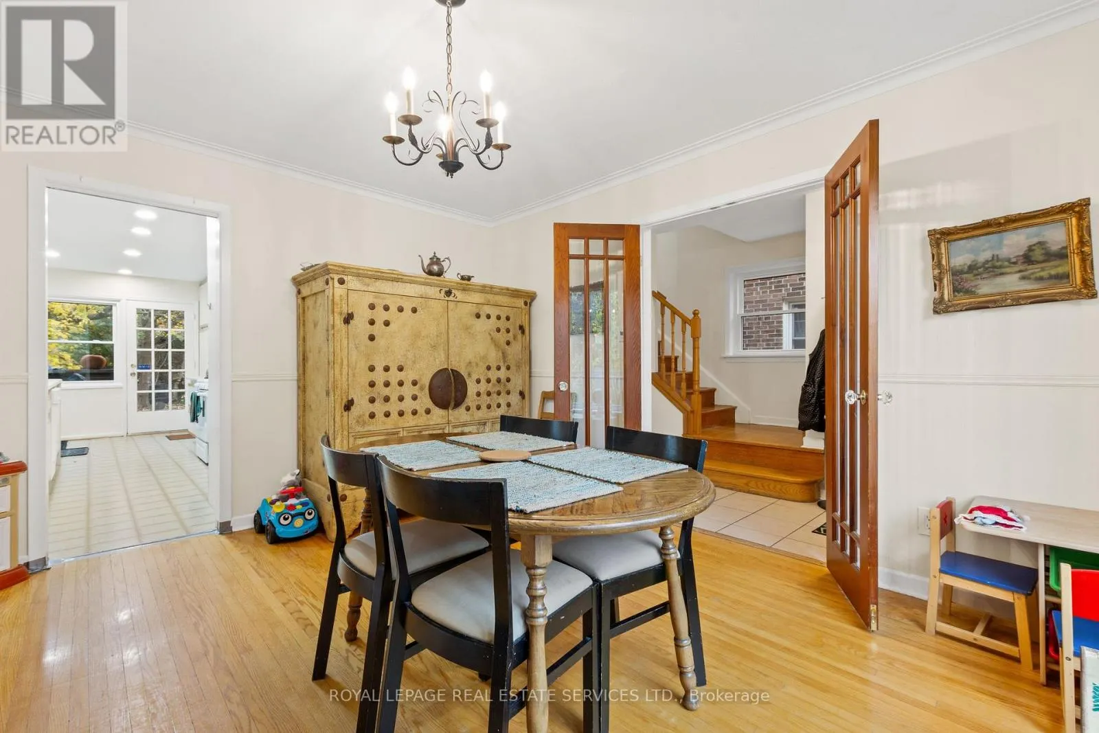 MAIN & UPPER - 1129 MOUNT PLEASANT ROAD