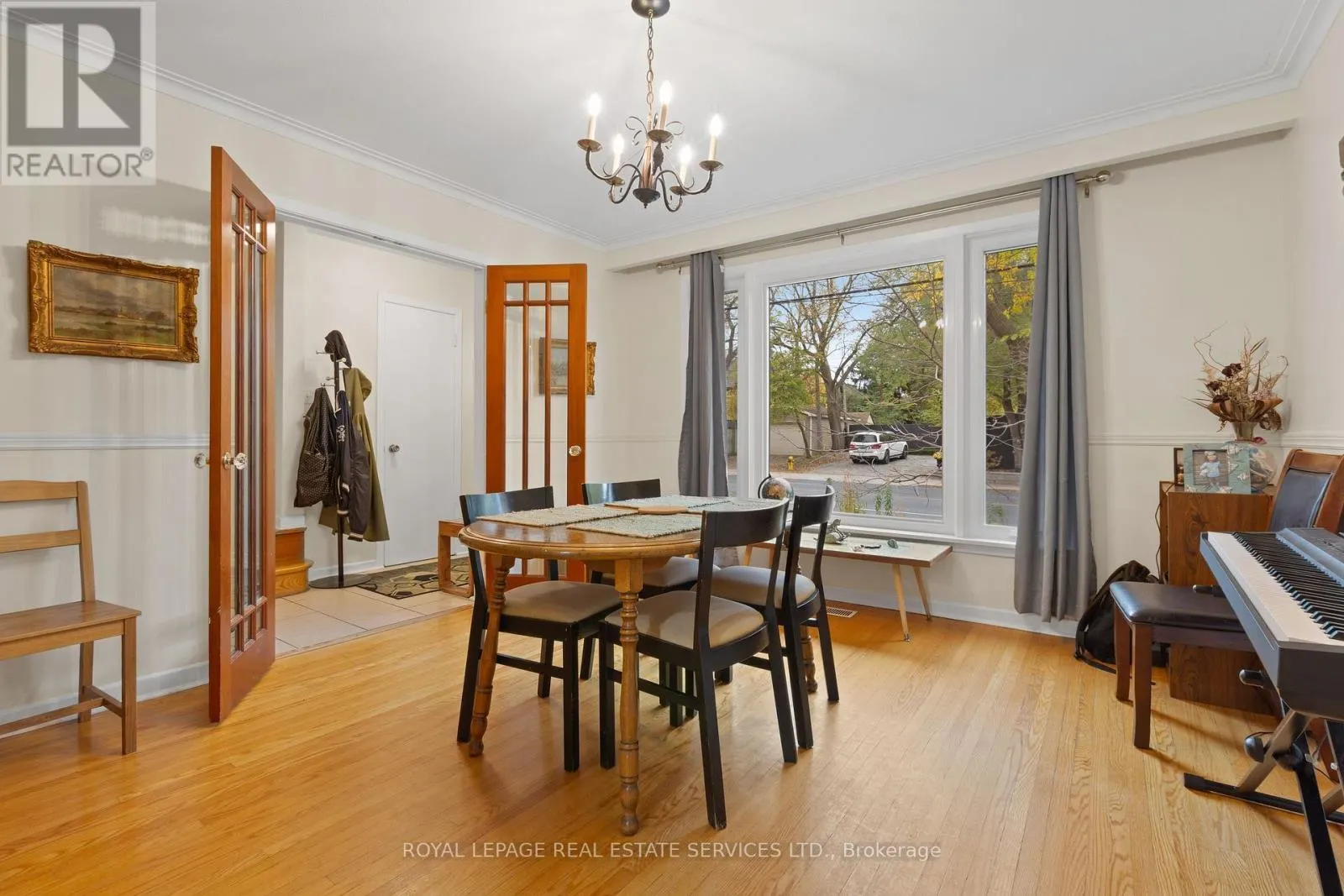 MAIN & UPPER - 1129 MOUNT PLEASANT ROAD
