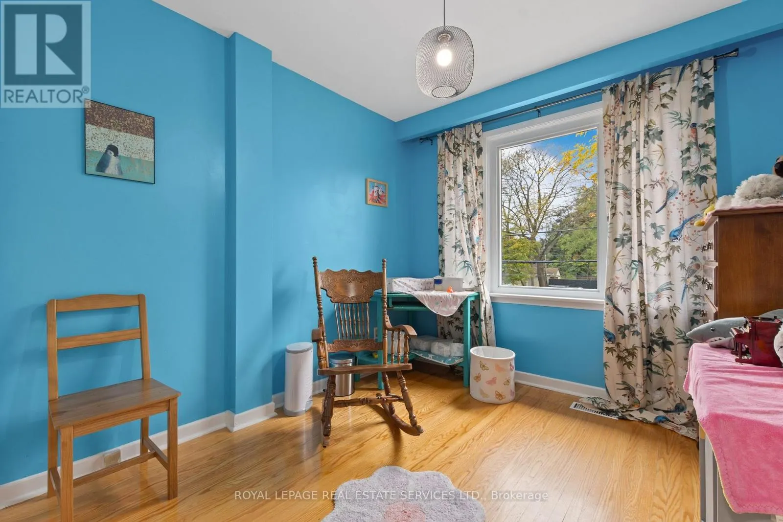 MAIN & UPPER - 1129 MOUNT PLEASANT ROAD