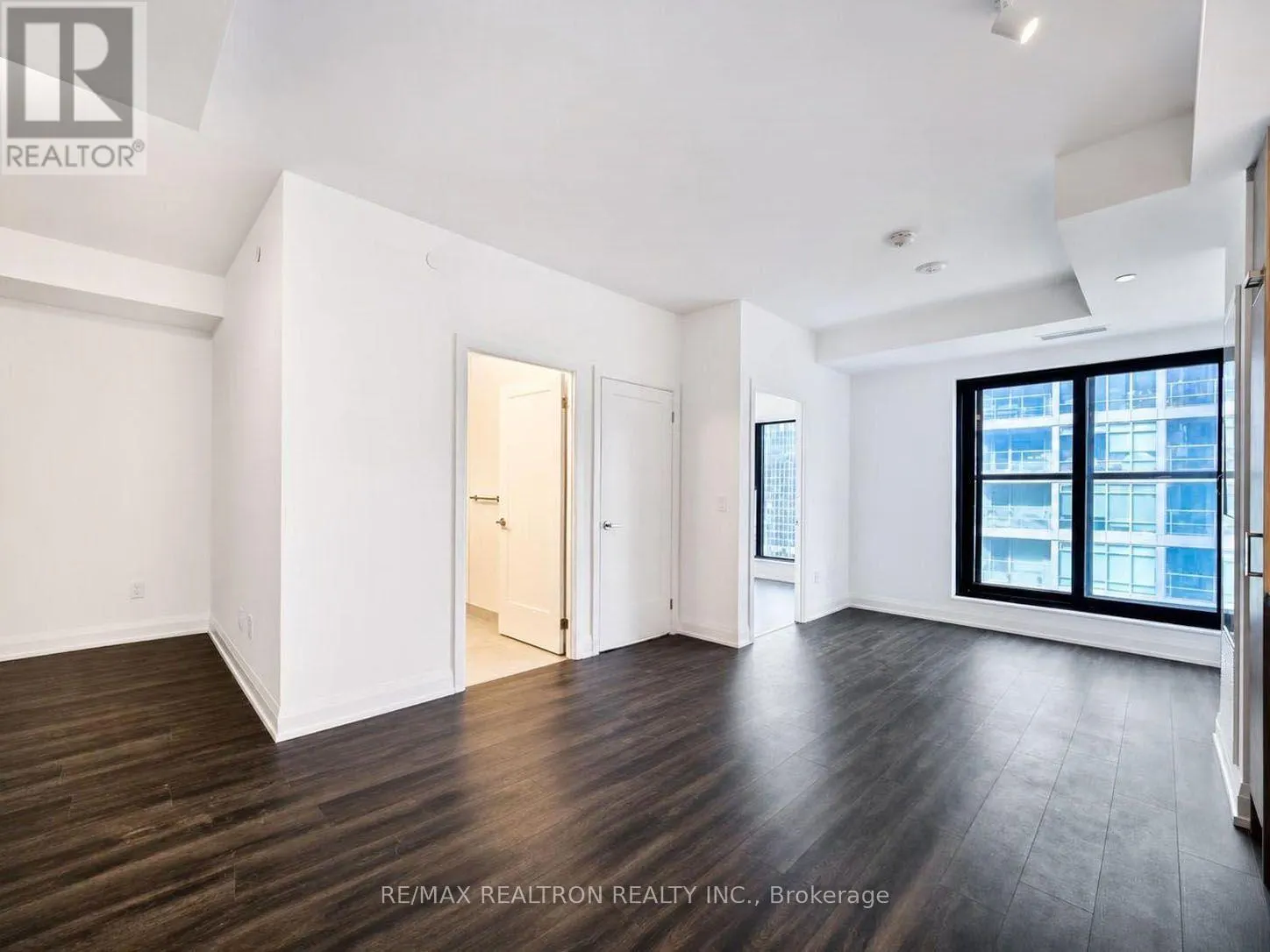 1109 - 20 SOUDAN AVENUE