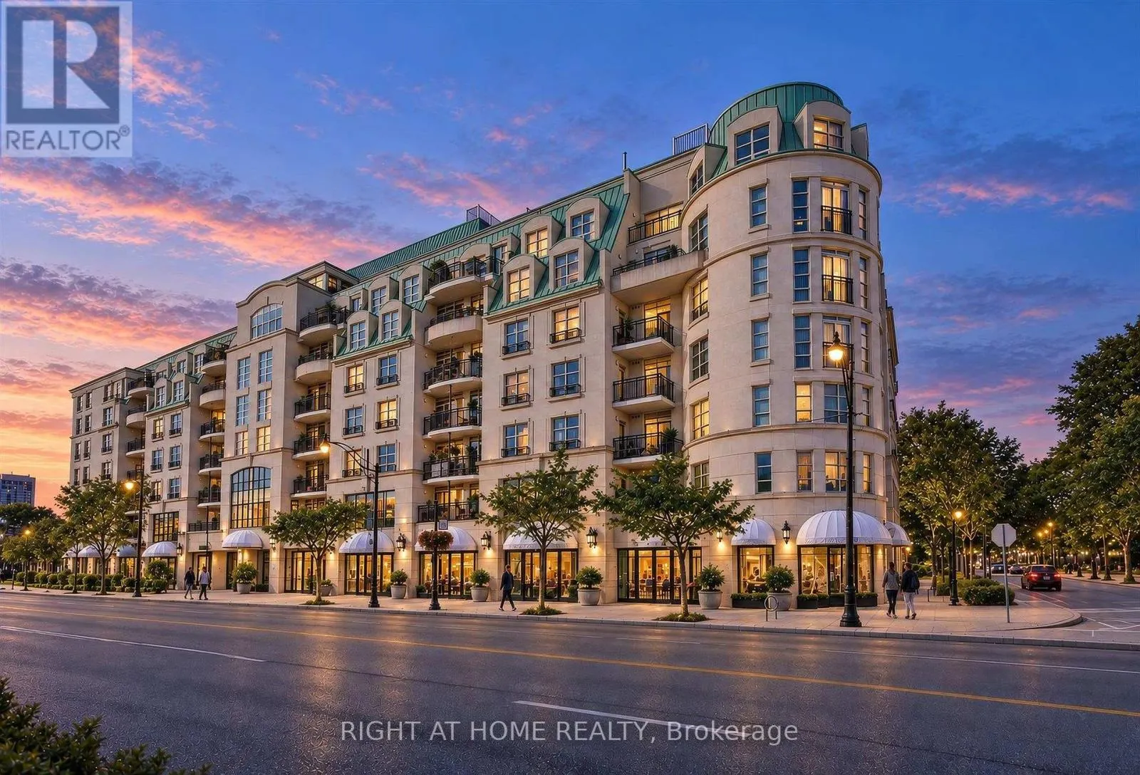 504 - 650 MOUNT PLEASANT ROAD