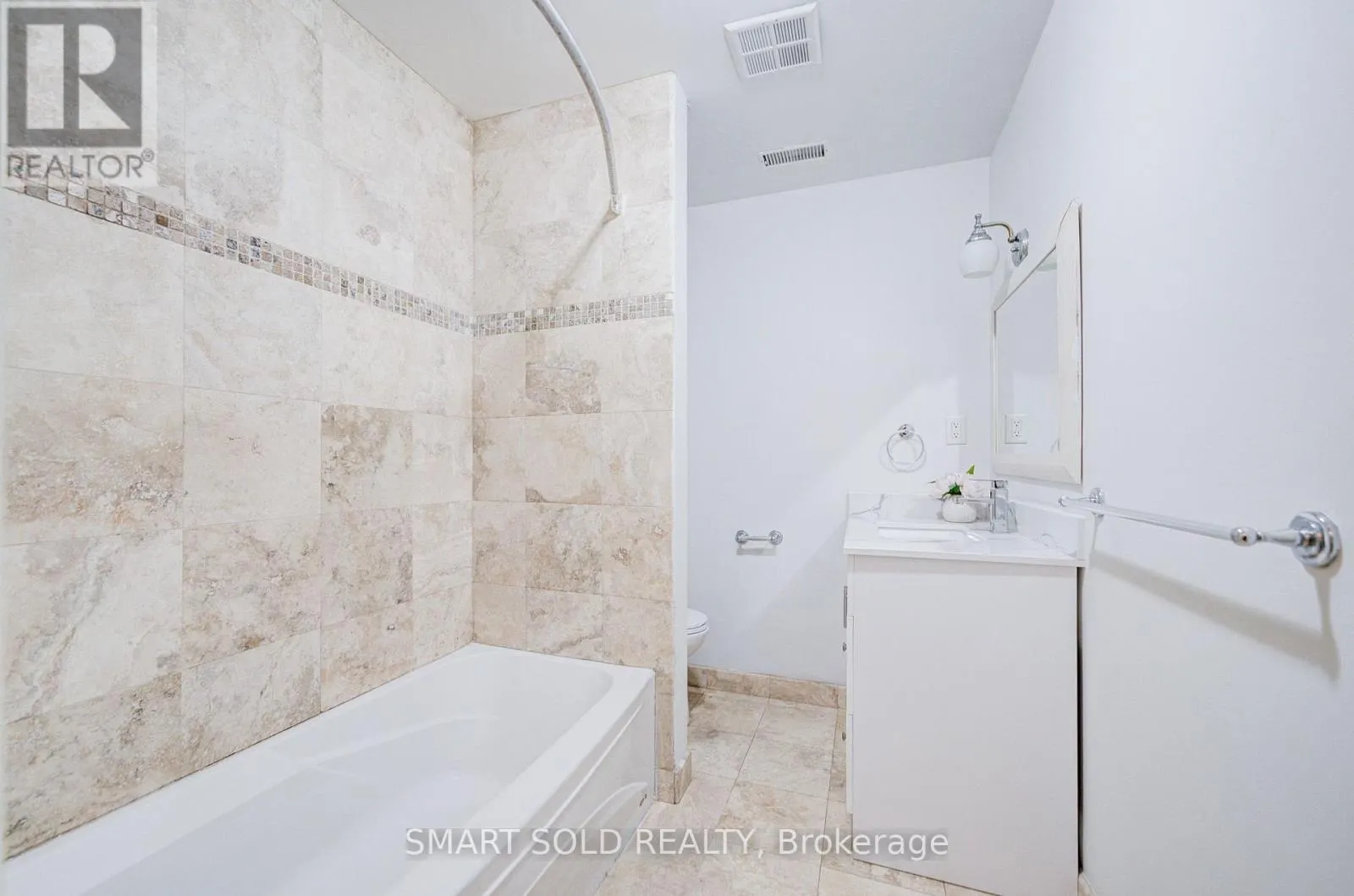 LOWER - 213 MAPLEHURST AVENUE