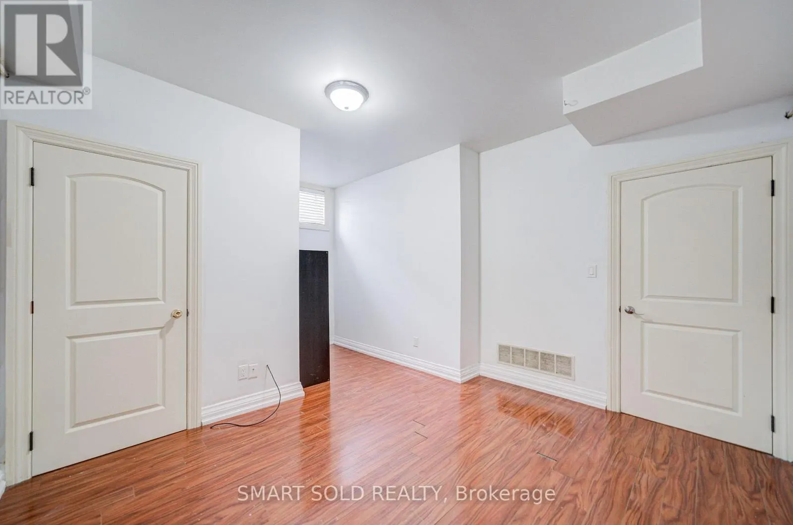 LOWER - 213 MAPLEHURST AVENUE