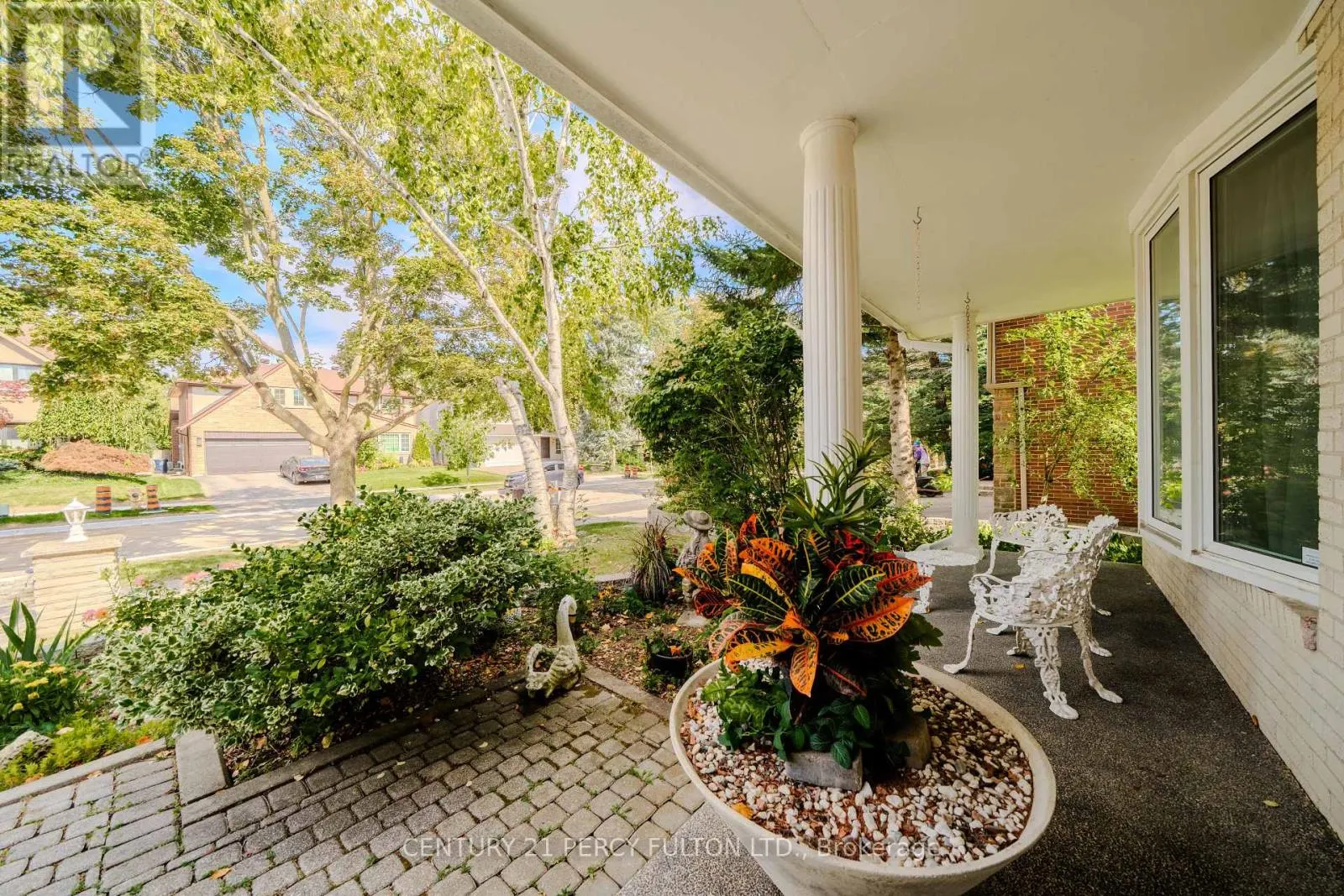 39 APOLLO DRIVE