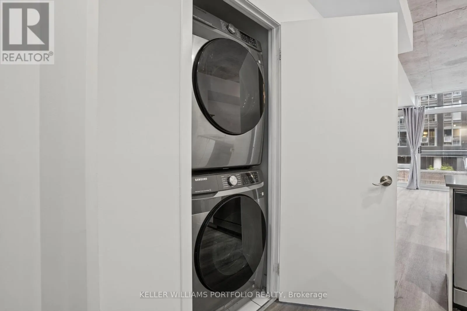 507 - 127 QUEEN STREET E