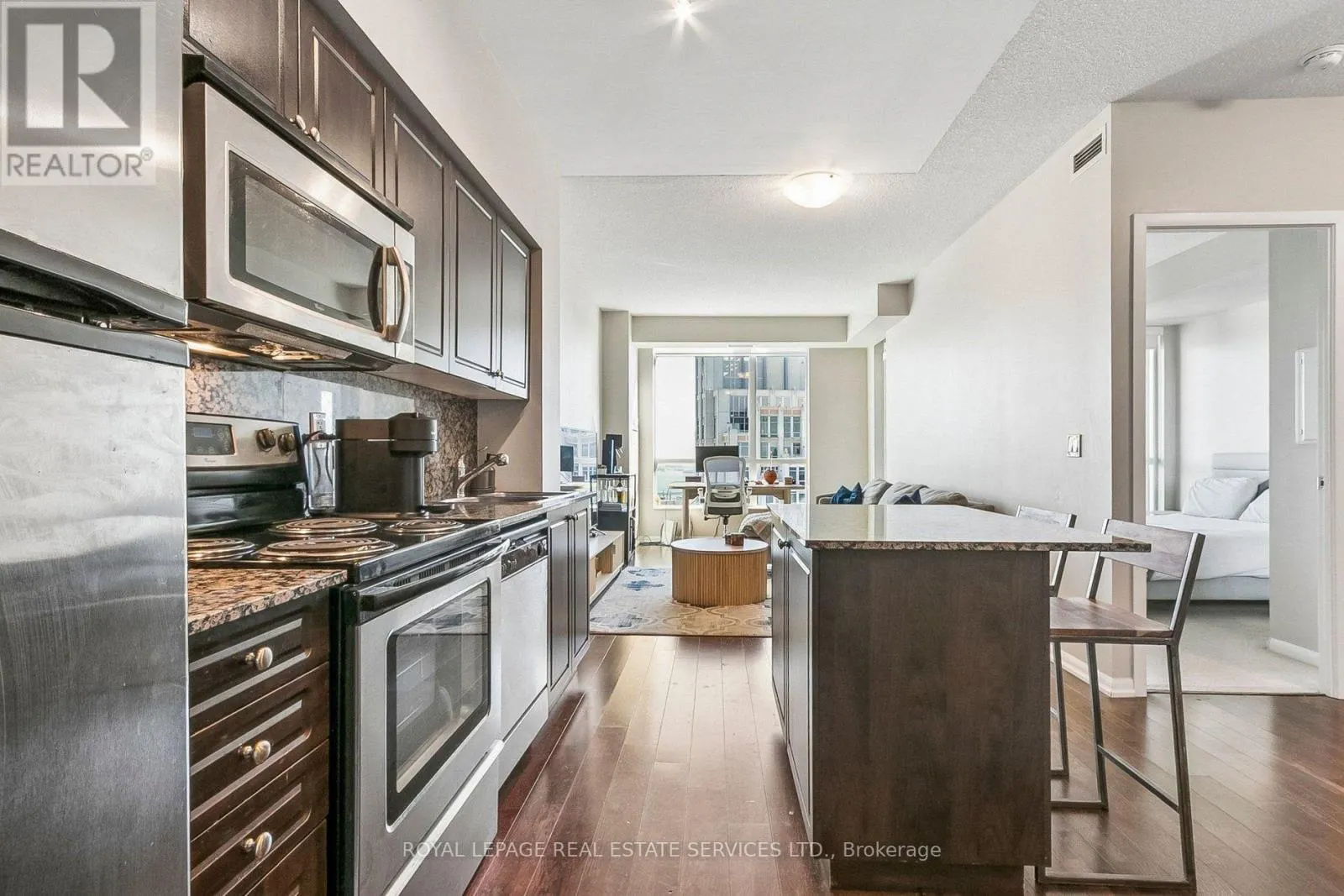 3612 - 215 FORT YORK BOULEVARD