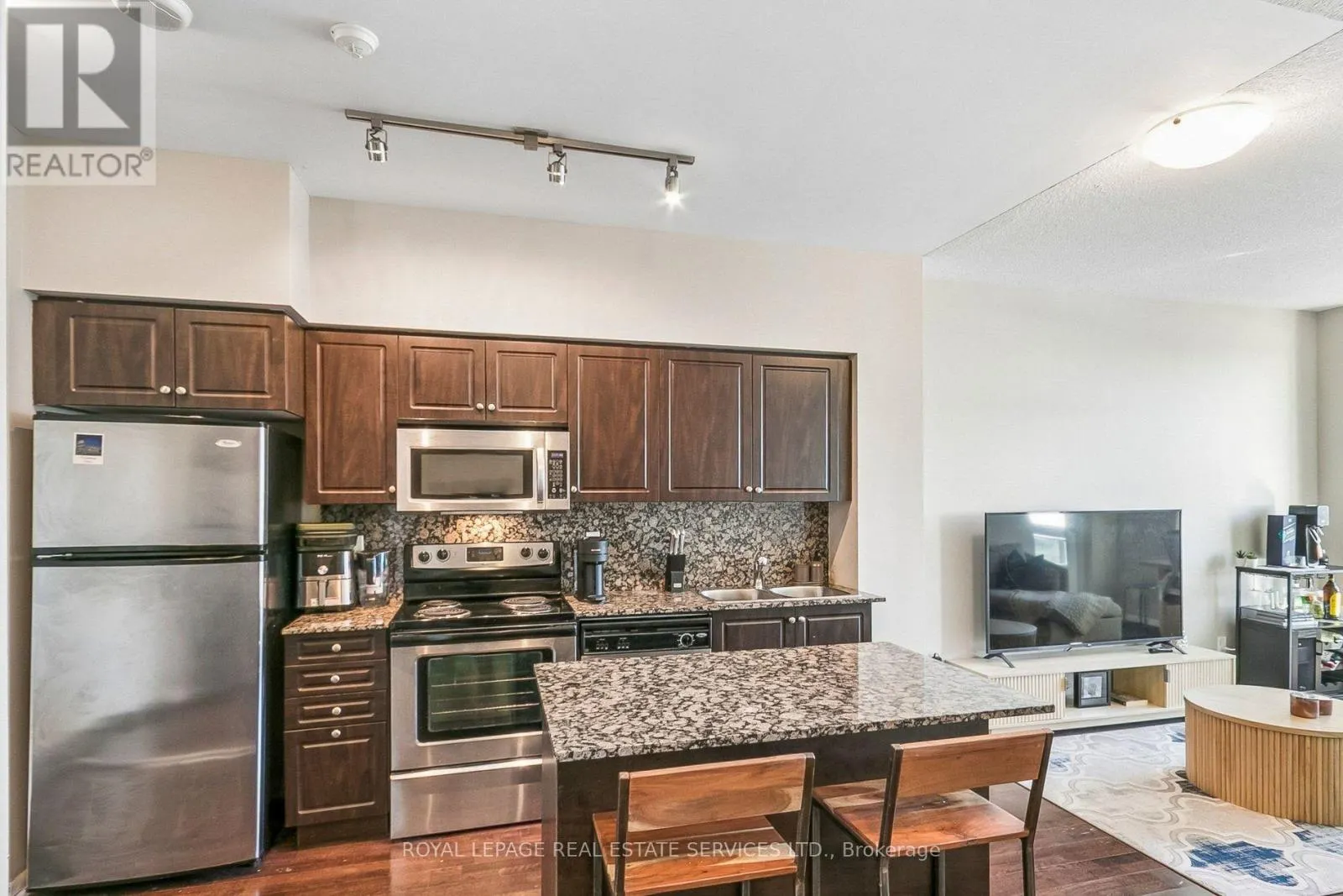 3612 - 215 FORT YORK BOULEVARD