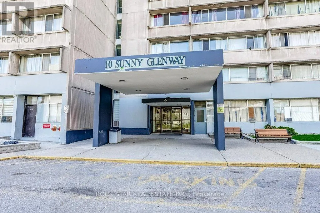 1711 - 10 SUNNY GLENWAY