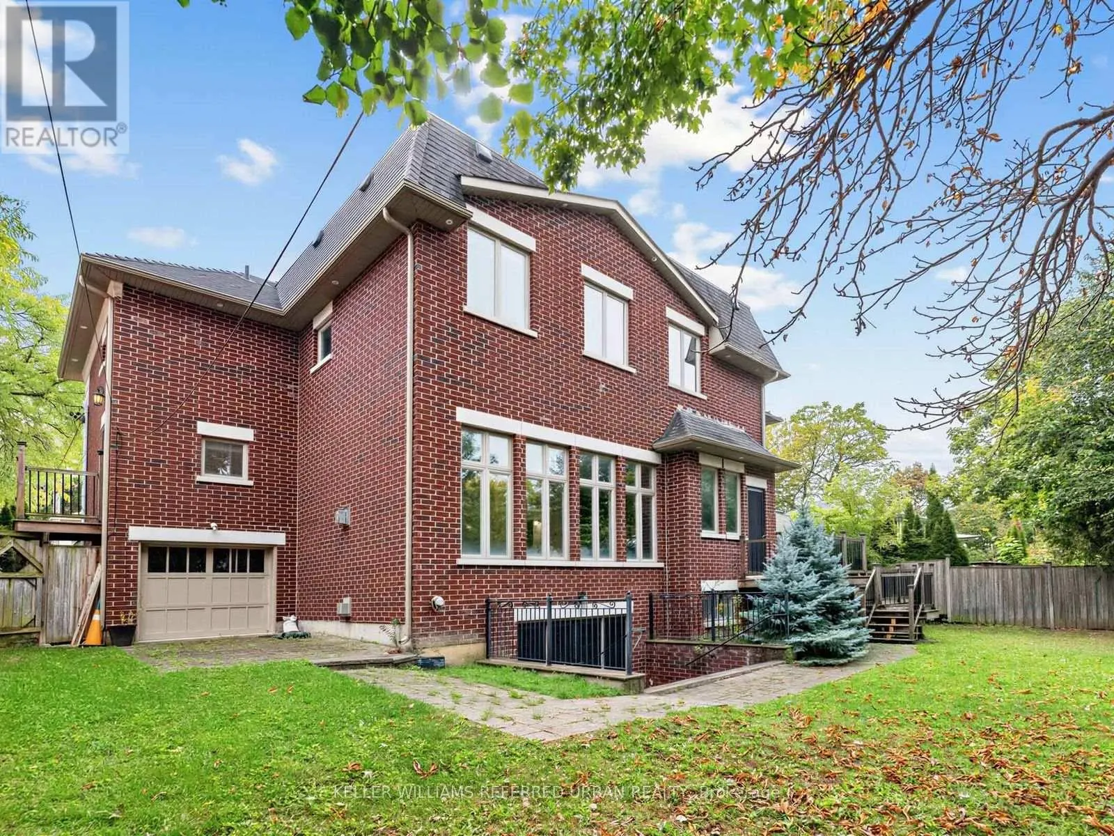 212 EMPRESS AVENUE