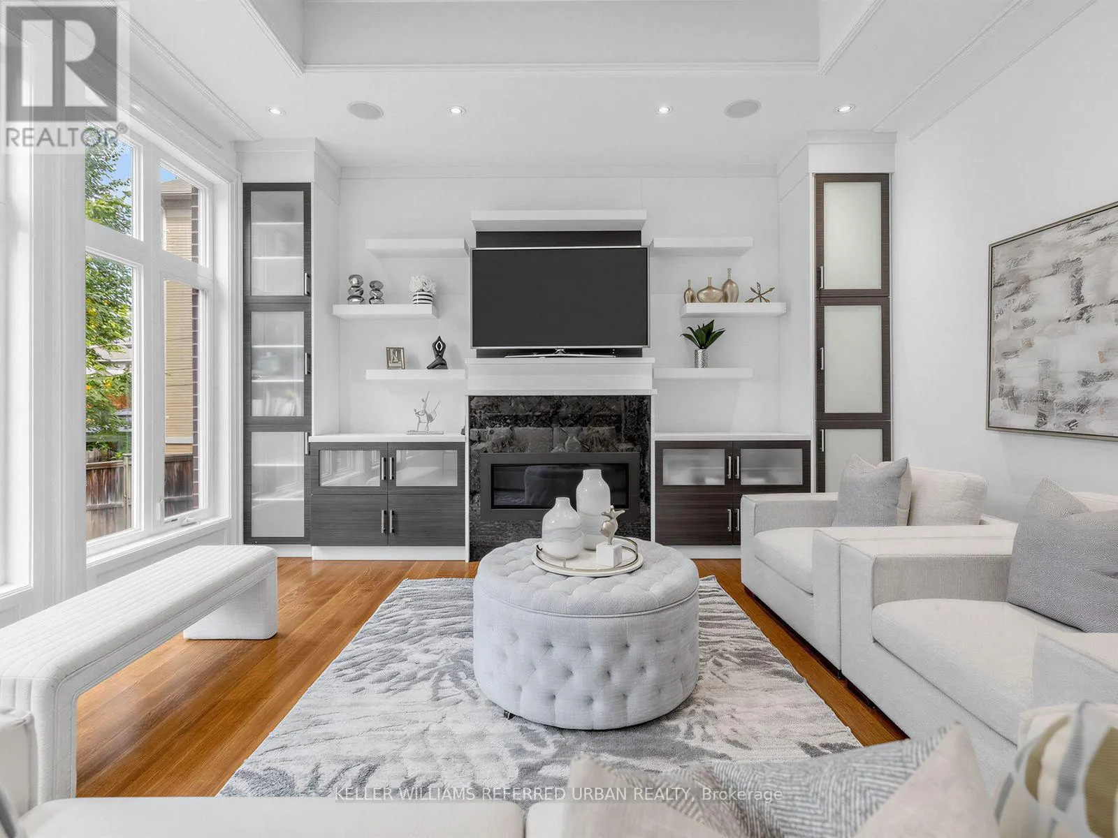 212 EMPRESS AVENUE