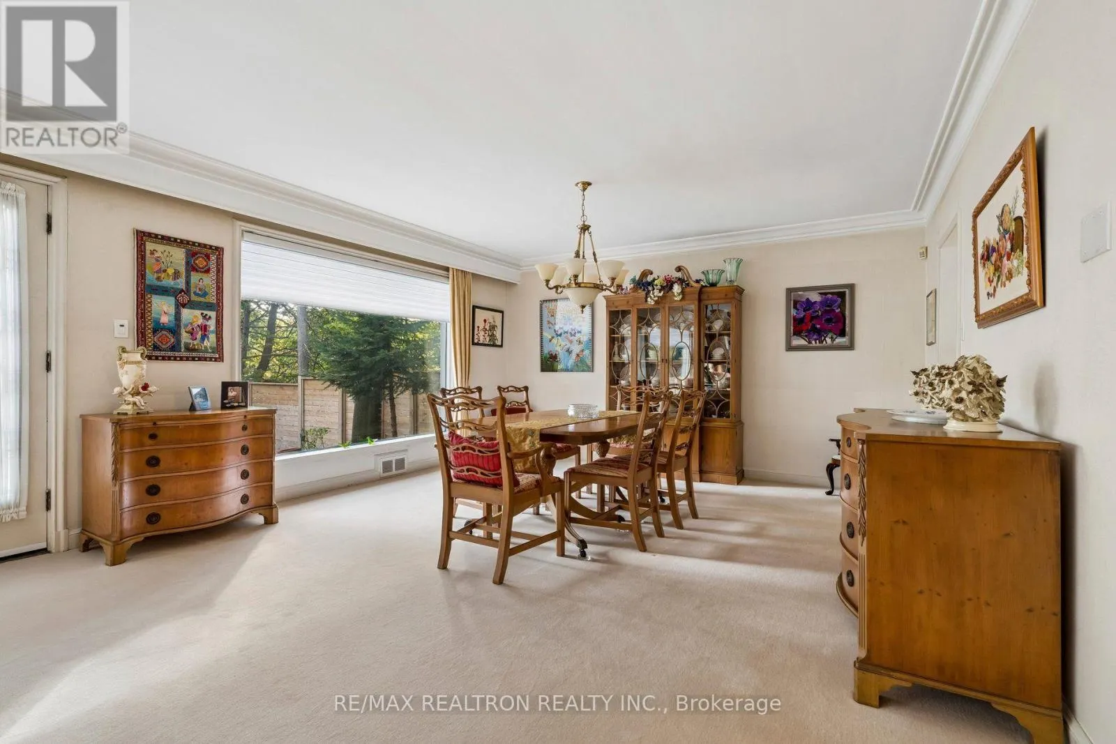 21 RIDGEWOOD ROAD