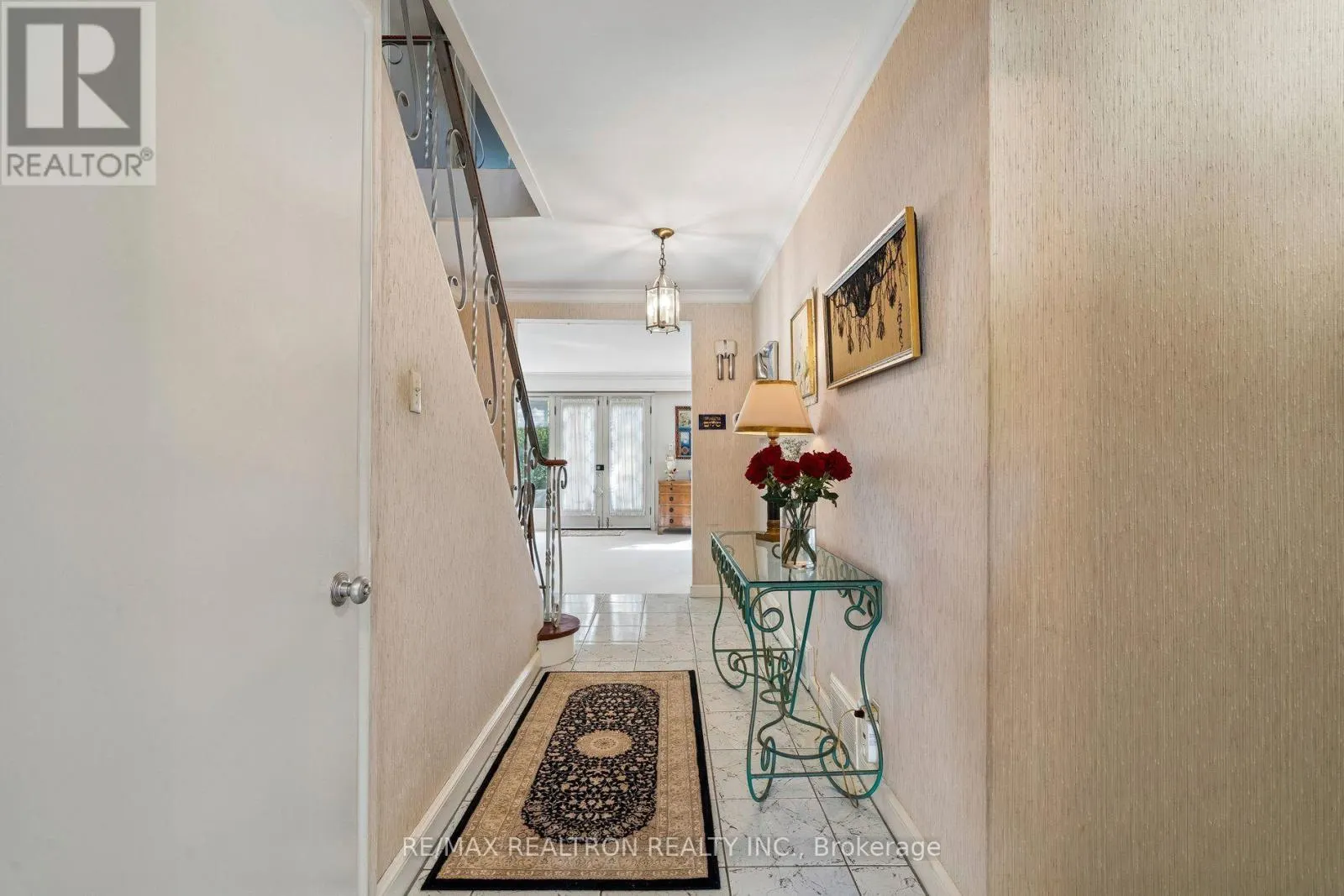 21 RIDGEWOOD ROAD