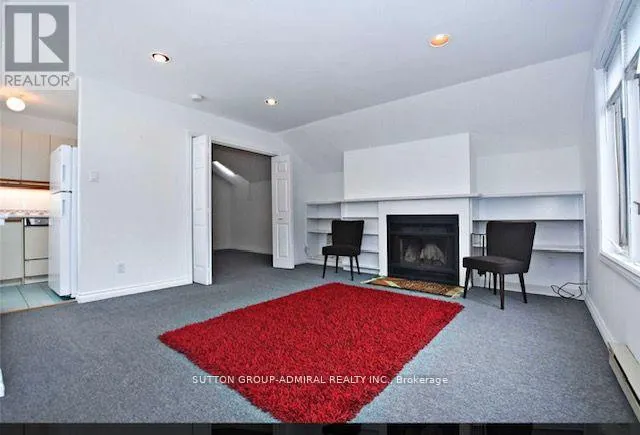 406 ROEHAMPTON AVENUE