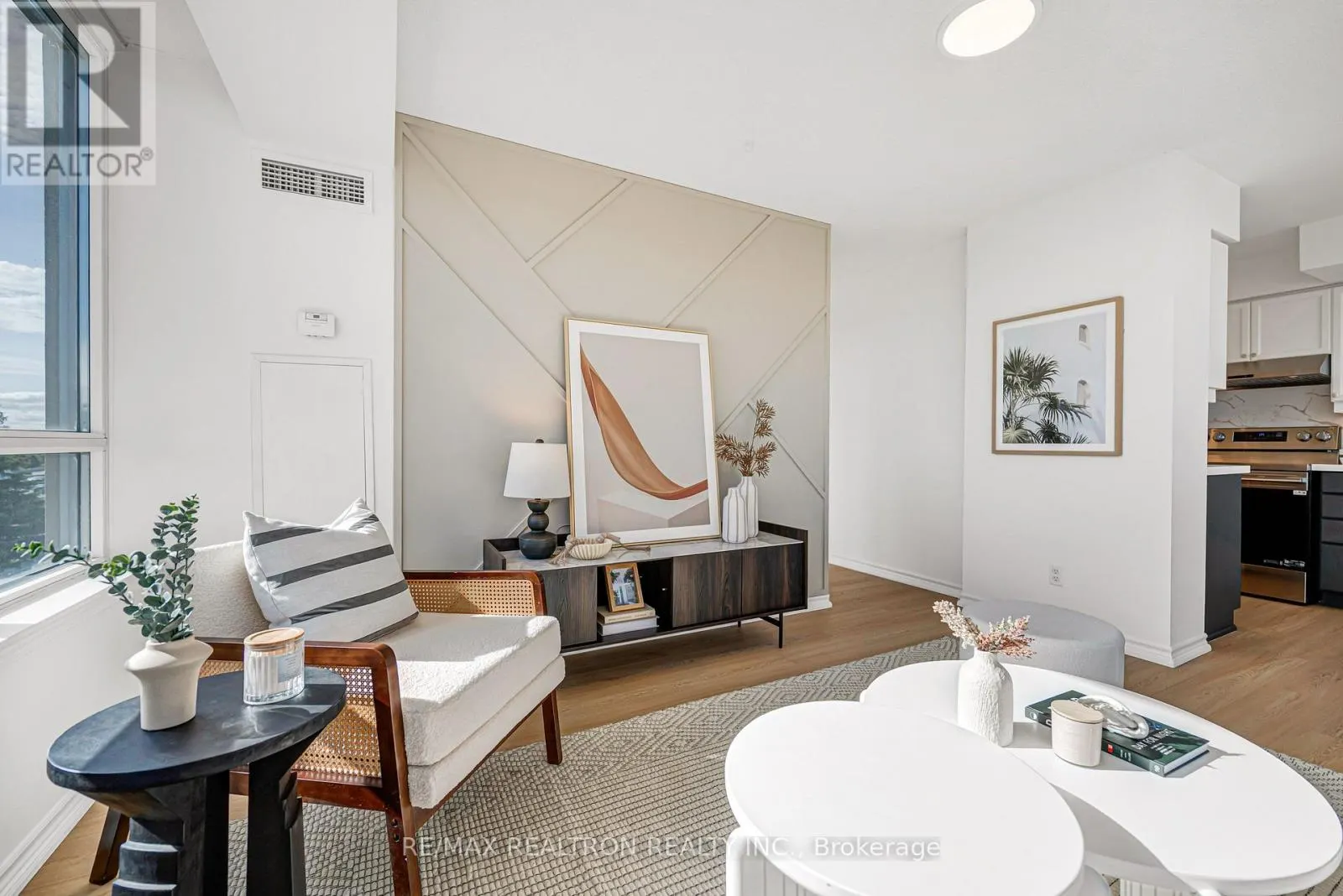 408 - 1 REAN DRIVE