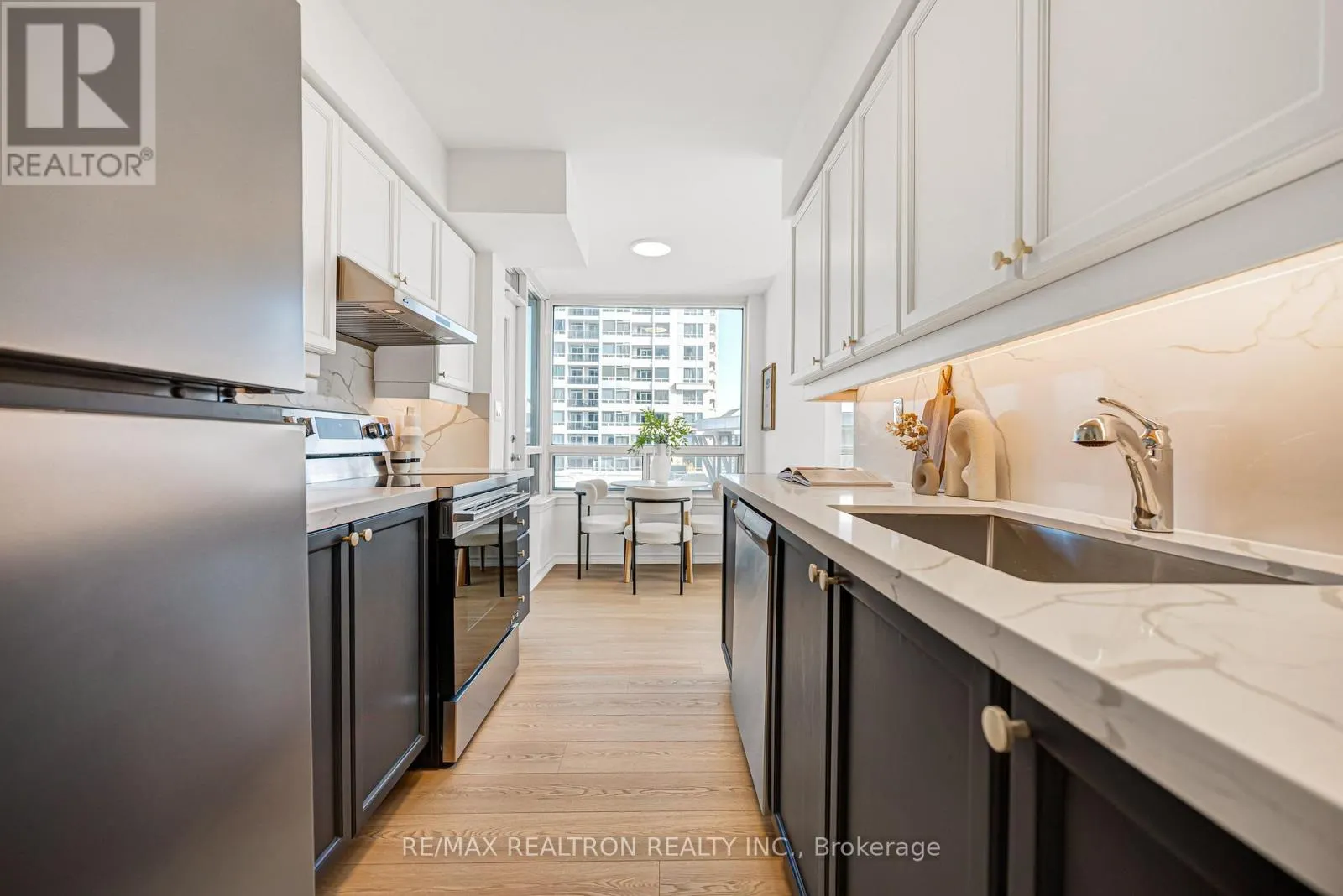 408 - 1 REAN DRIVE