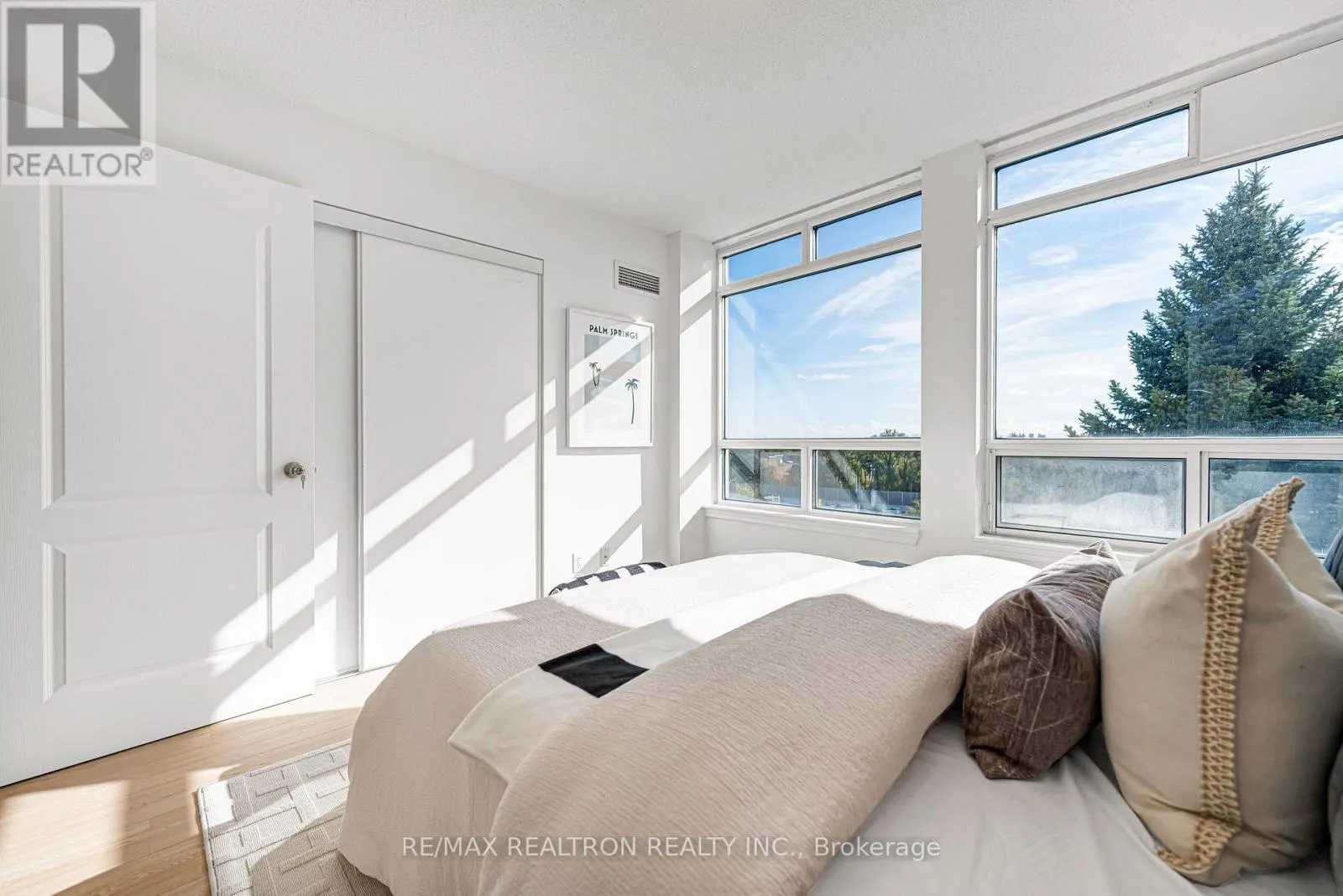 408 - 1 REAN DRIVE