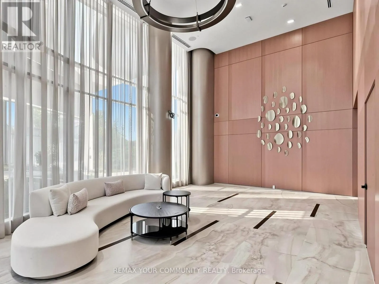 963 - 25 ADRA GRADO WAY