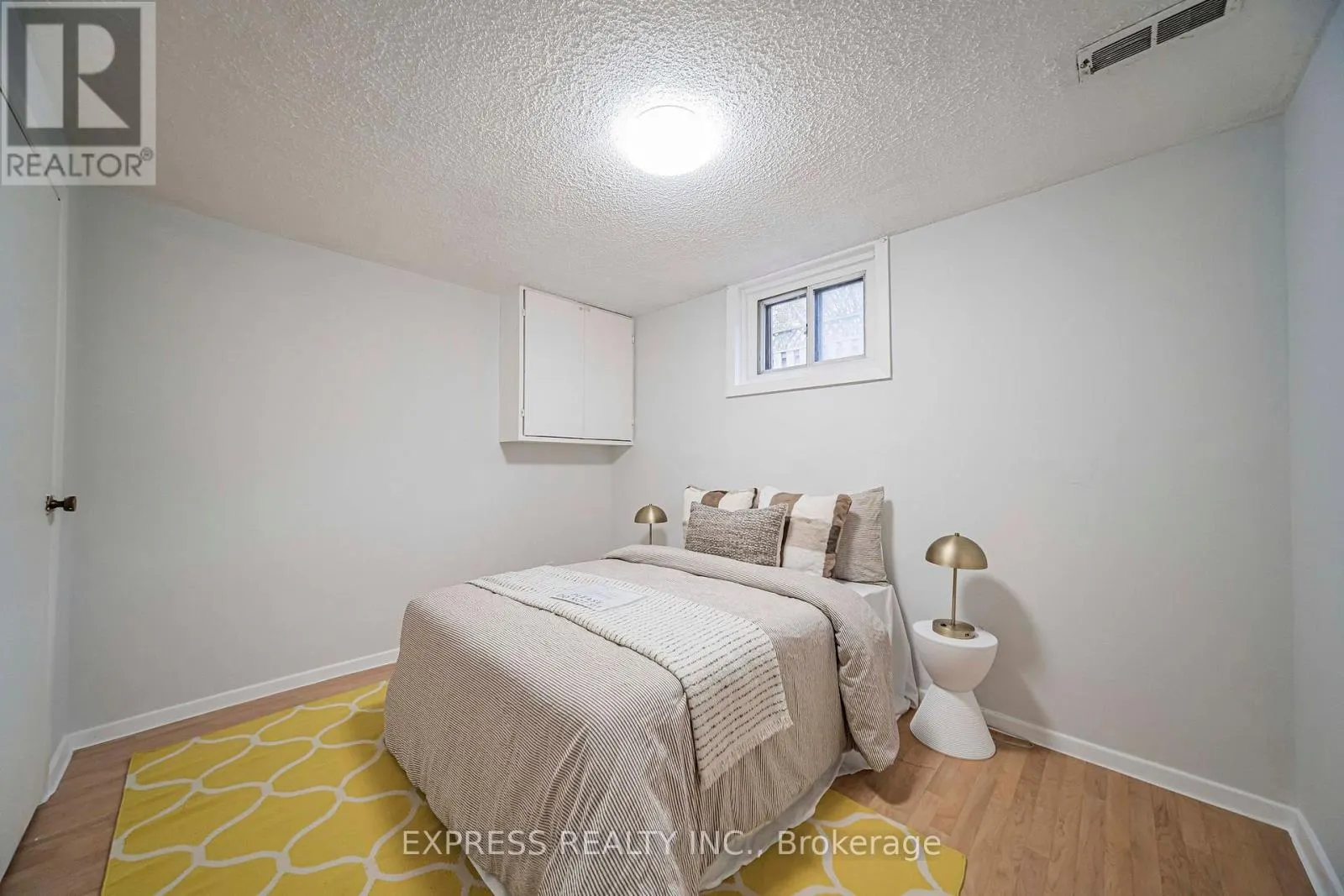 68 PINTAIL CRESCENT