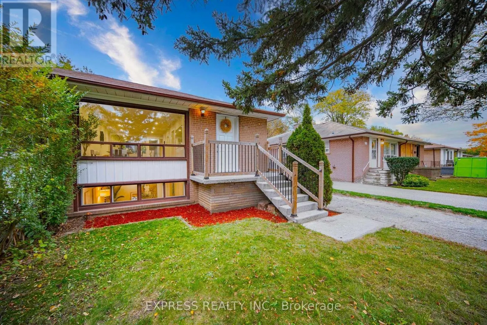 68 PINTAIL CRESCENT