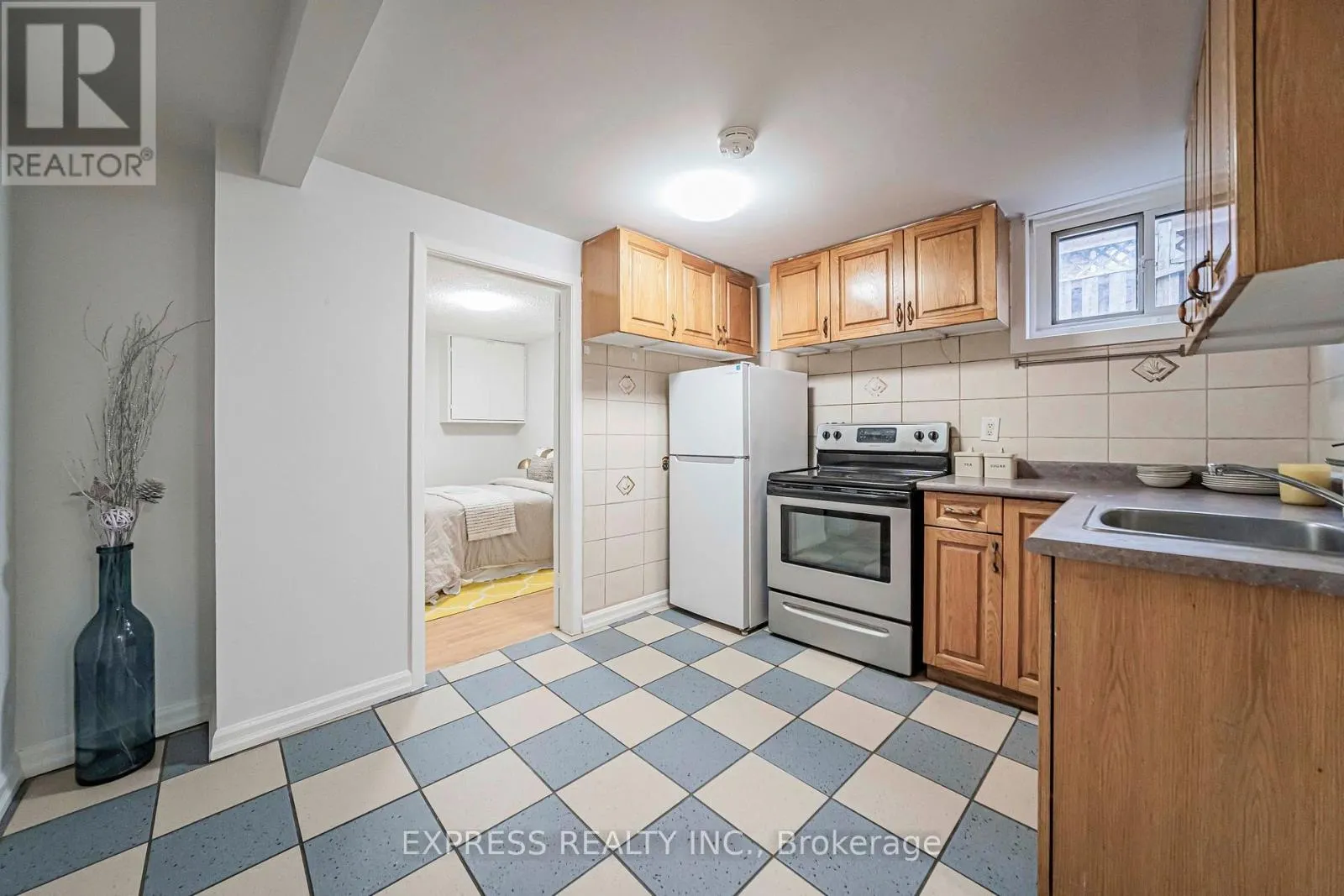 68 PINTAIL CRESCENT