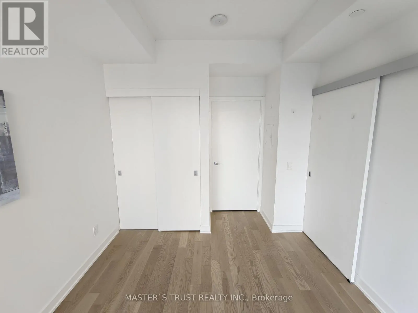 2608 - 25 RICHMOND STREET E