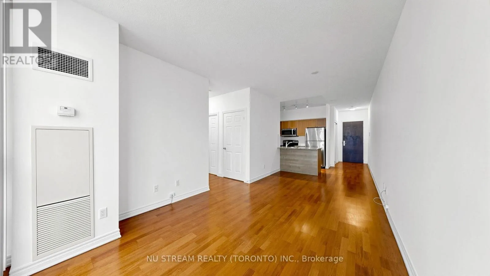 3101 - 761 BAY STREET