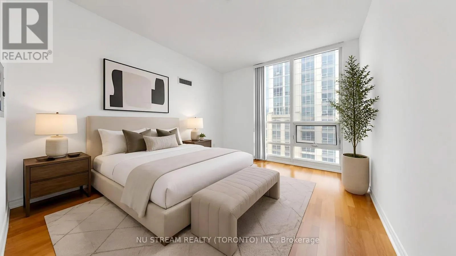 3101 - 761 BAY STREET