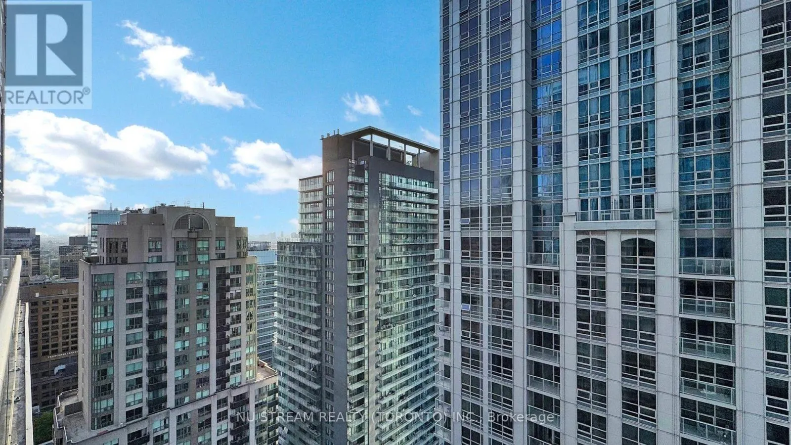 3101 - 761 BAY STREET