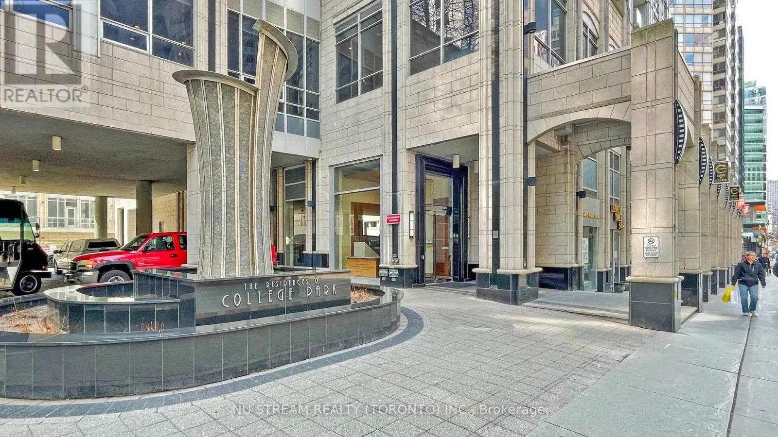3101 - 761 BAY STREET