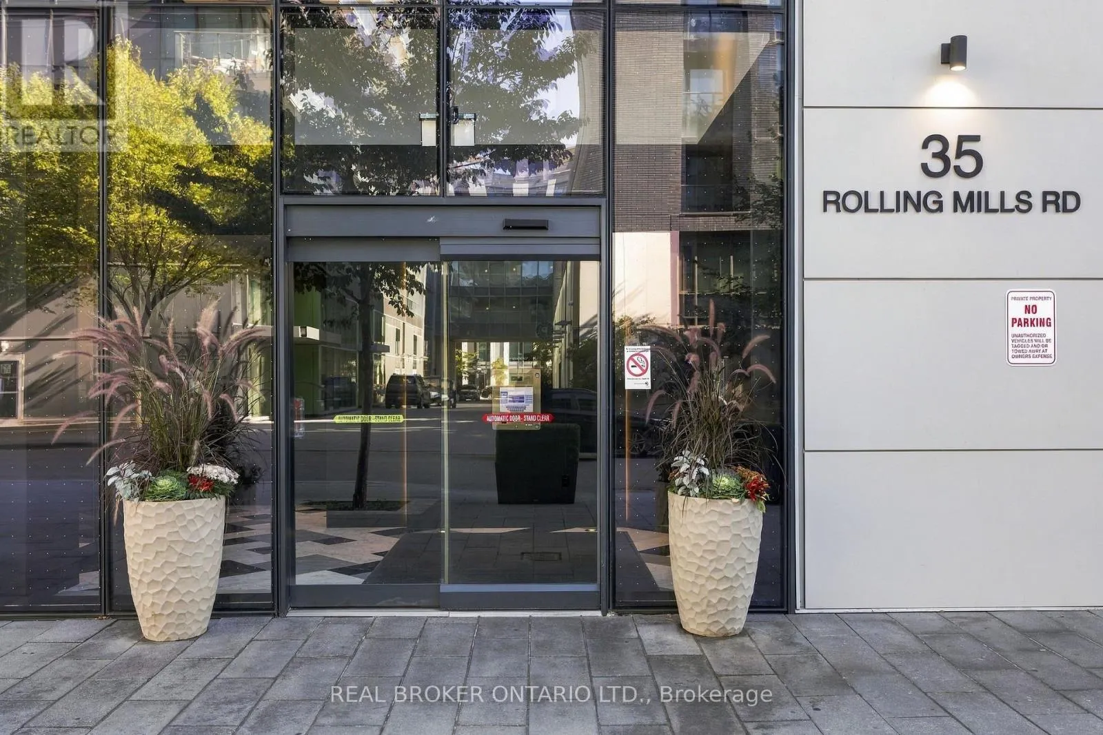 S353 - 35 ROLLING MILLS ROAD