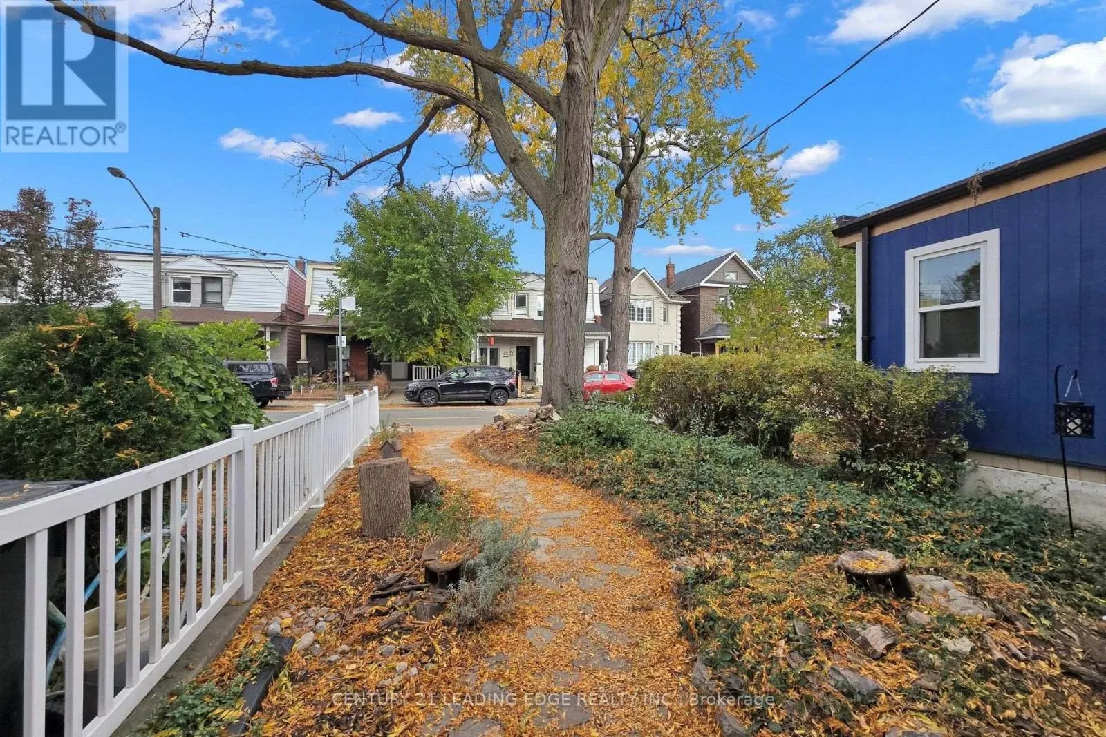 131 LINDSEY AVENUE