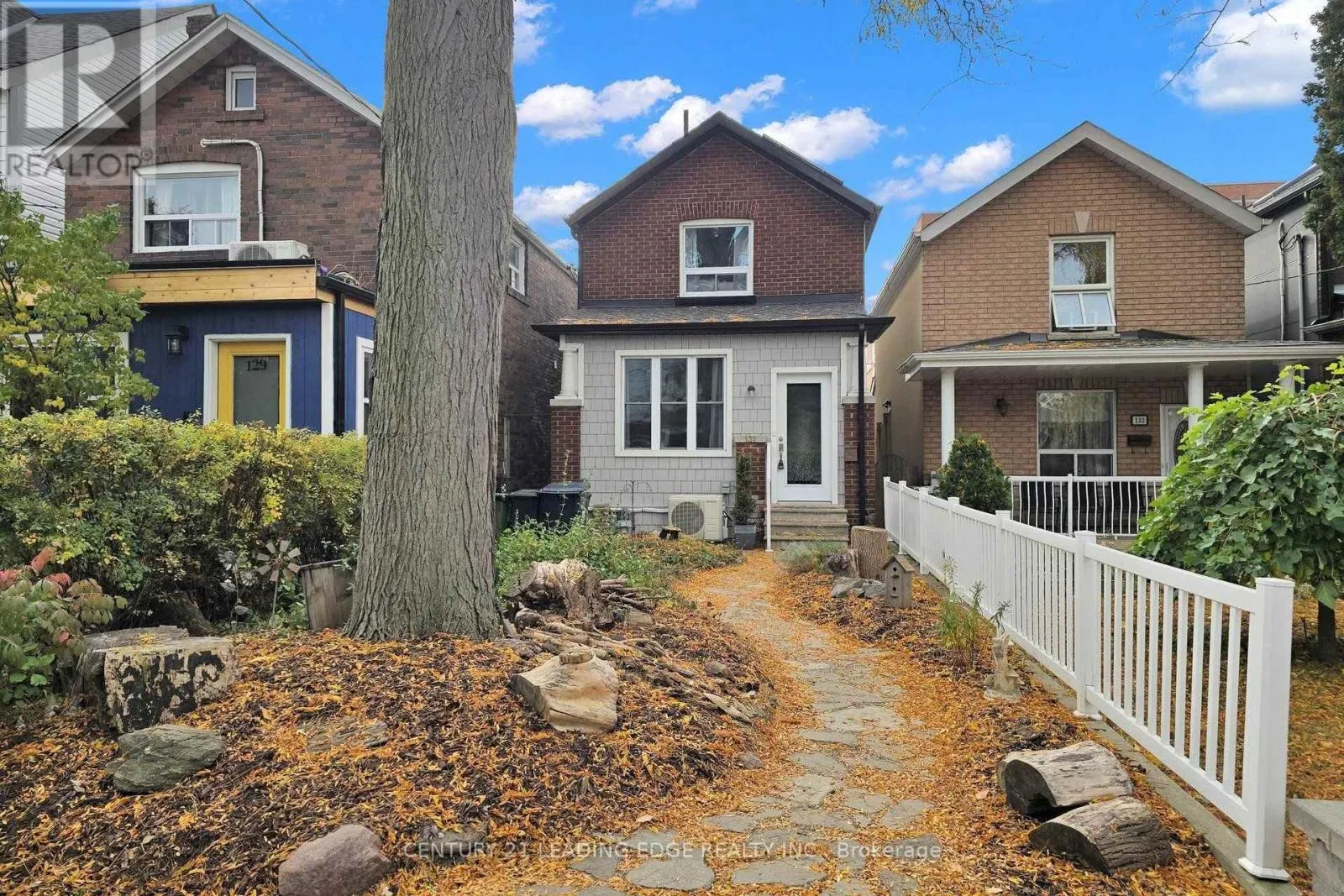 131 LINDSEY AVENUE