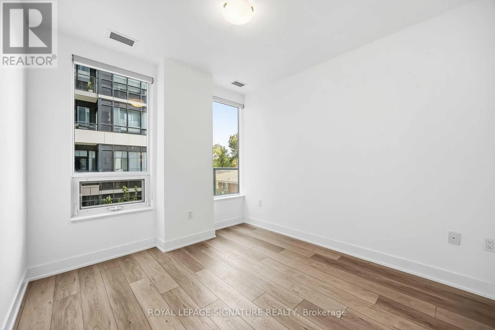 102 - 2 TEAGARDEN COURT N