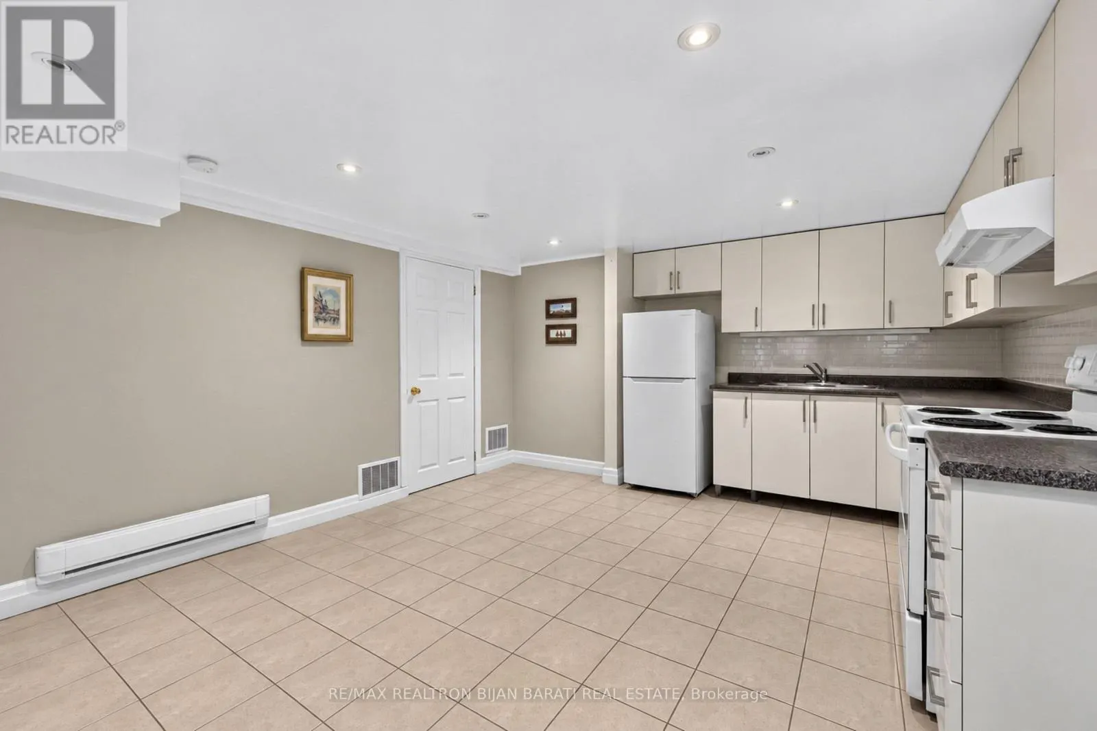 47 HARLANDALE AVENUE