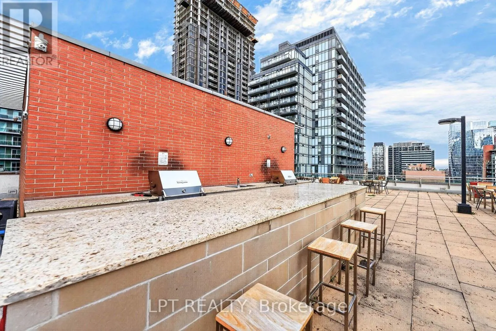 1202 - 112 GEORGE STREET
