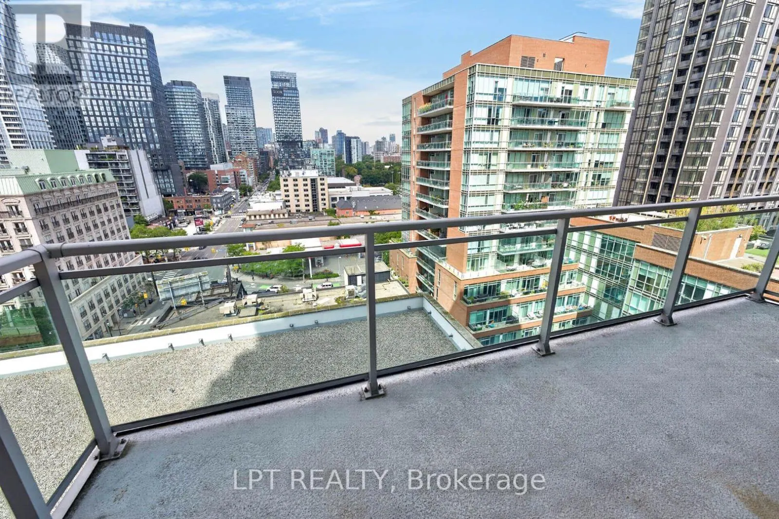 1202 - 112 GEORGE STREET