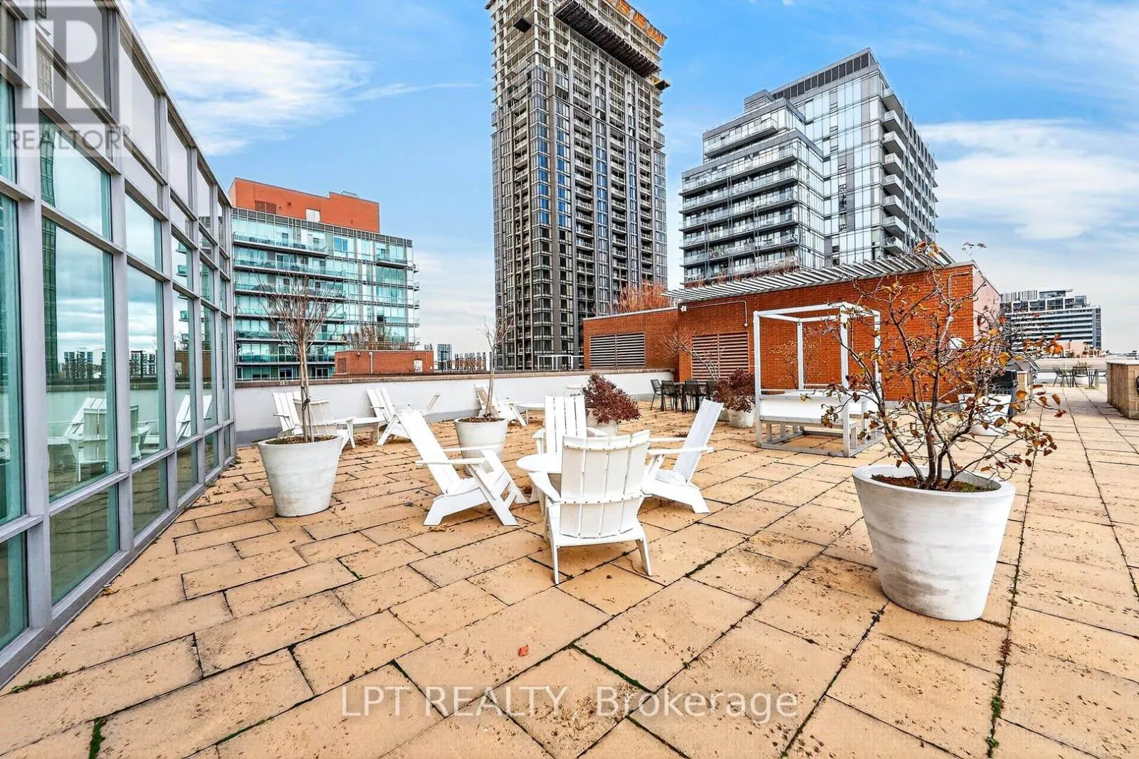 1202 - 112 GEORGE STREET