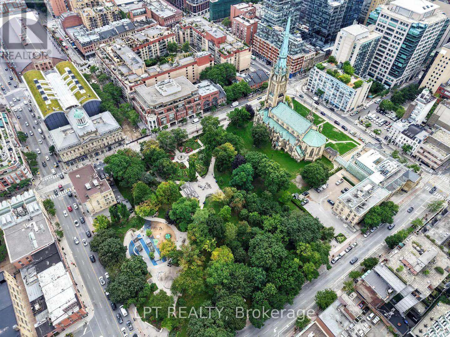 1202 - 112 GEORGE STREET