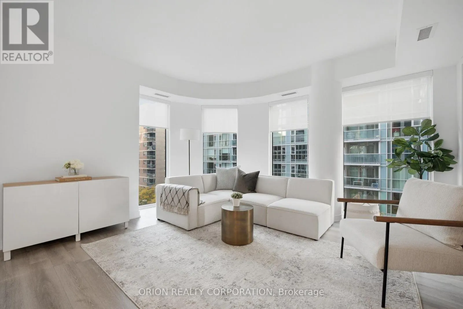 420 - 121 ST PATRICK STREET