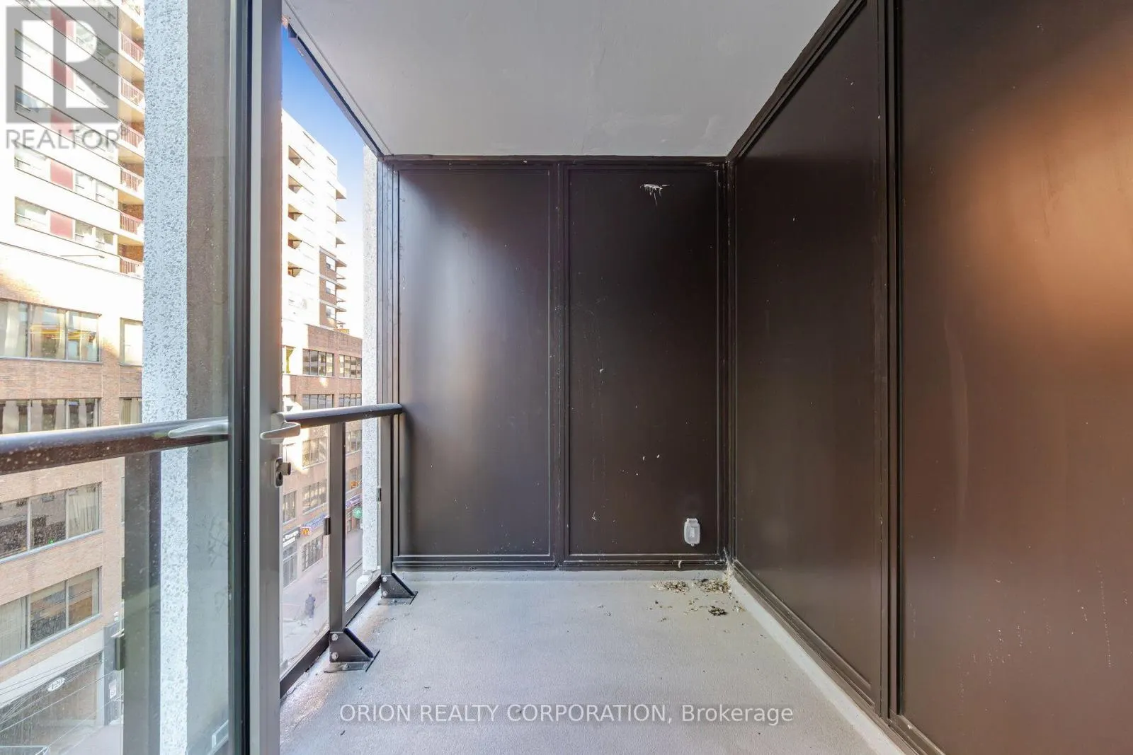 420 - 121 ST PATRICK STREET