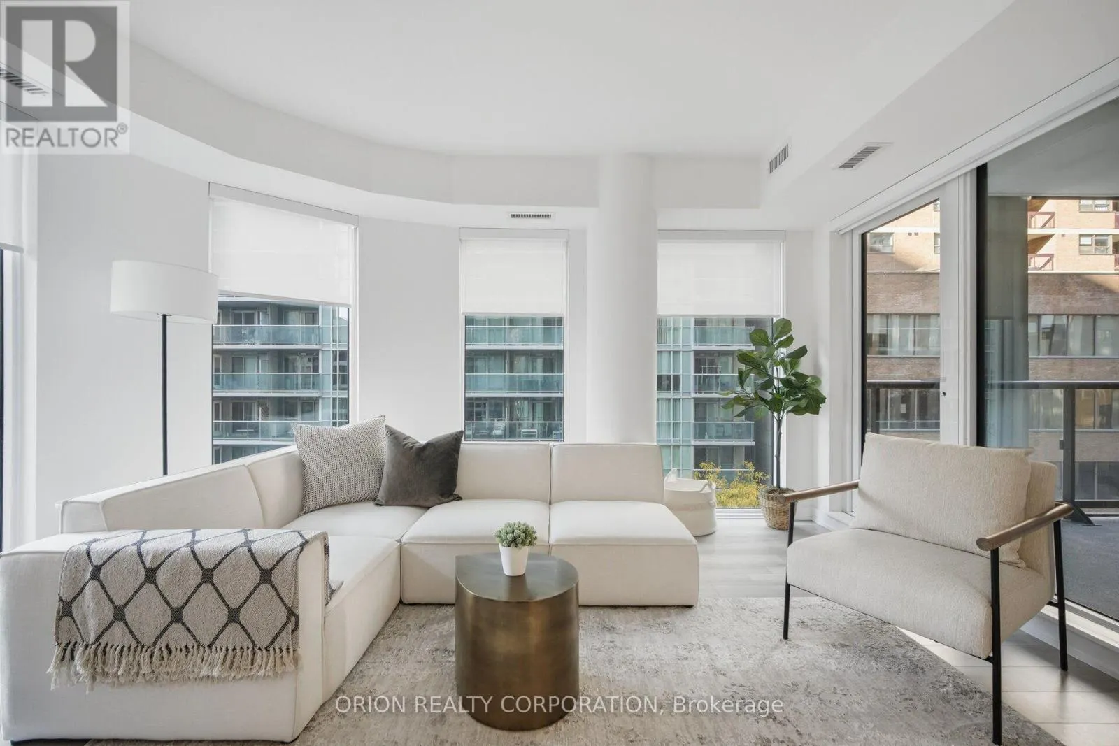 420 - 121 ST PATRICK STREET