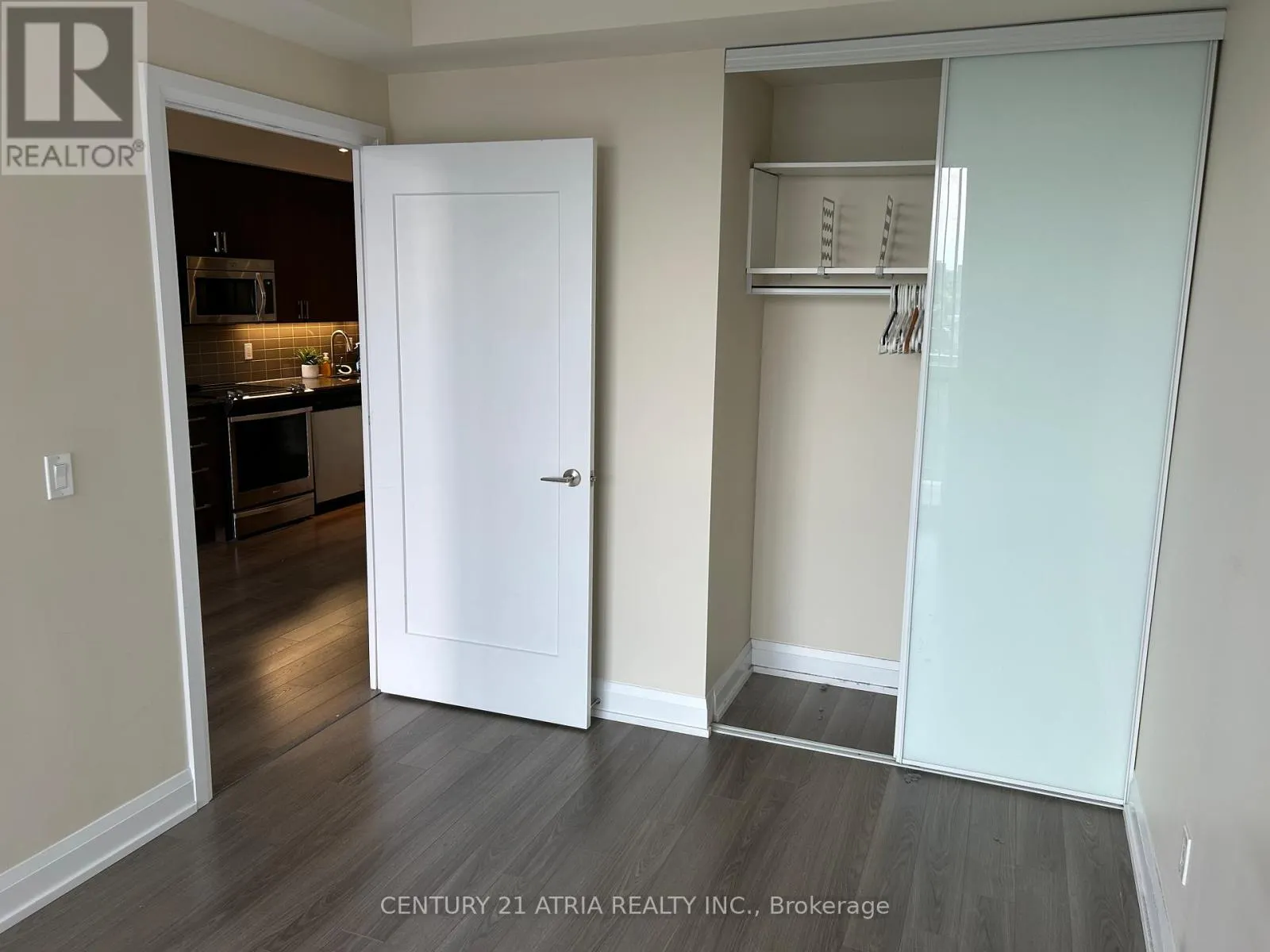 1101 - 18 GRAYDON HALL DRIVE