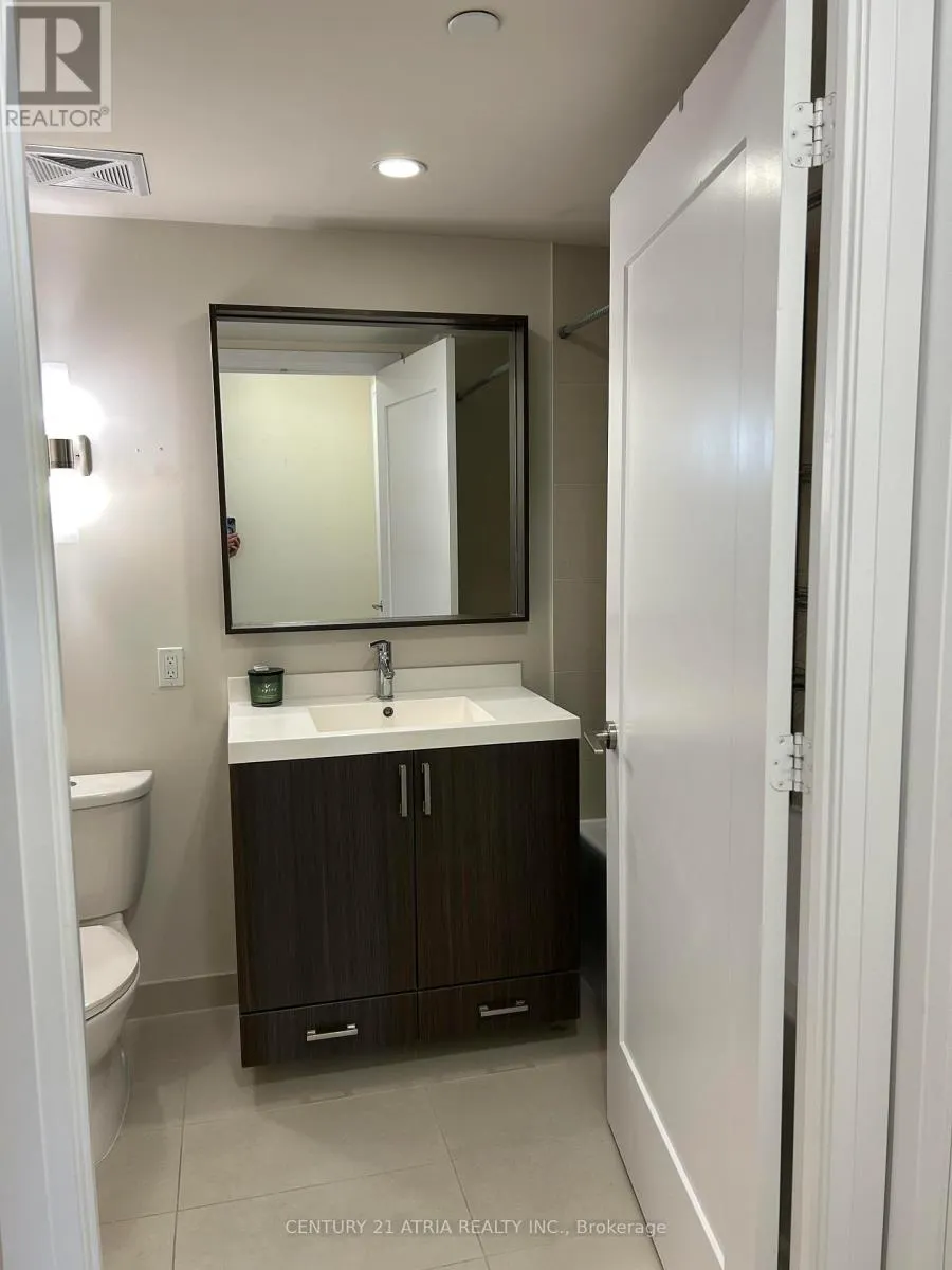 1101 - 18 GRAYDON HALL DRIVE