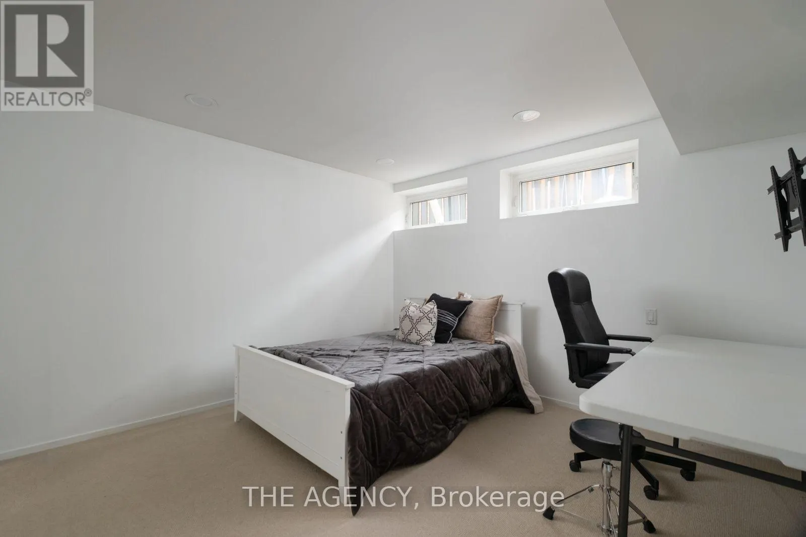 101 BANBURY ROAD