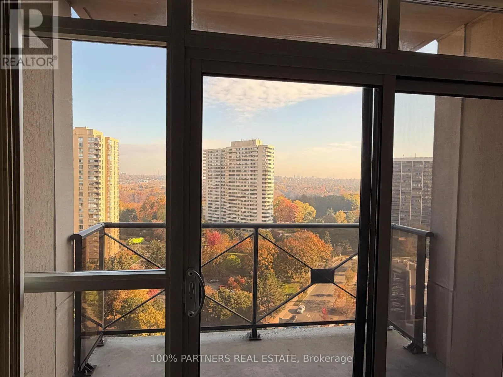 1608 - 133 WYNFORD DRIVE